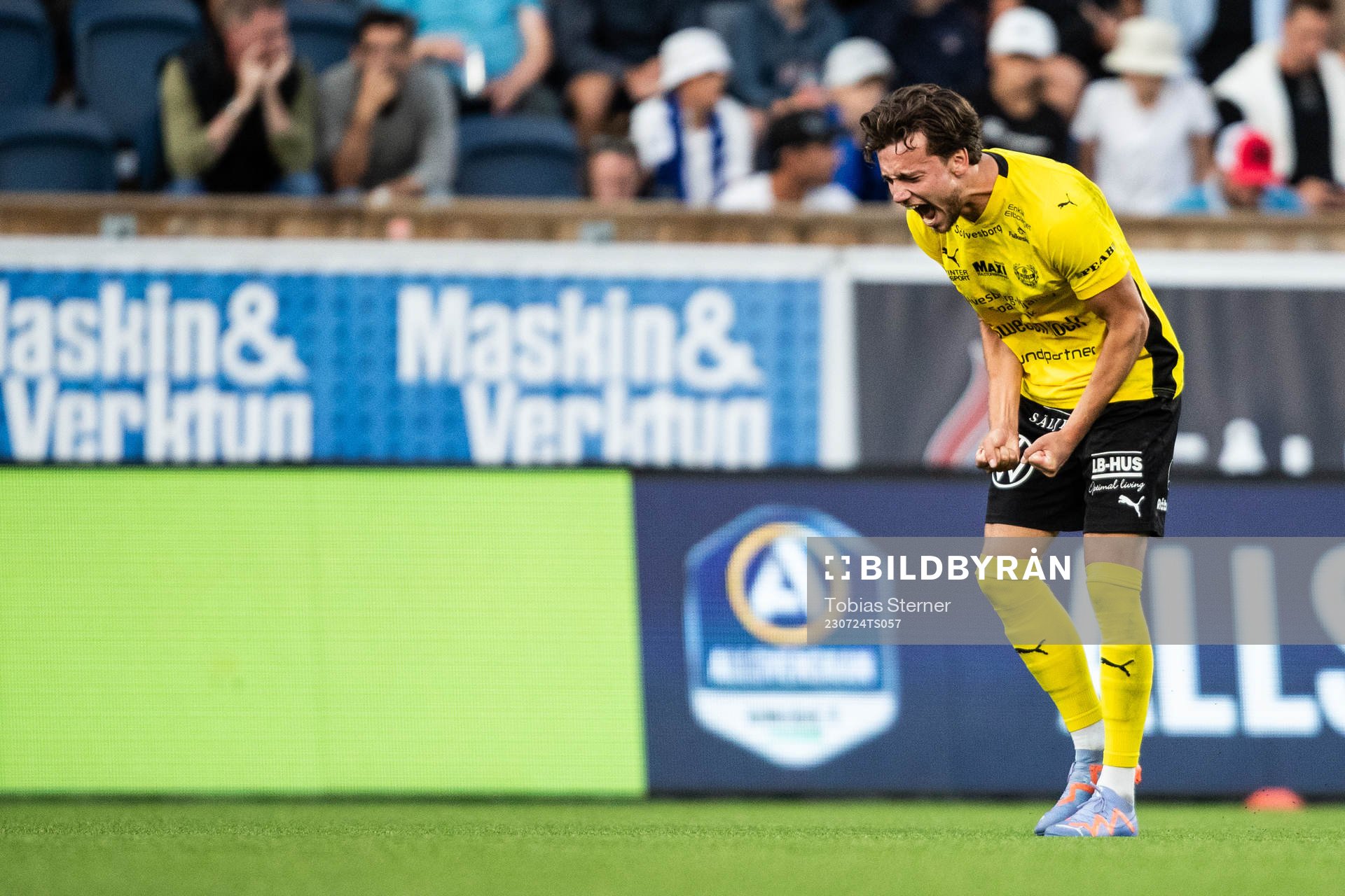 Mjällbys Colin Rösler jublar