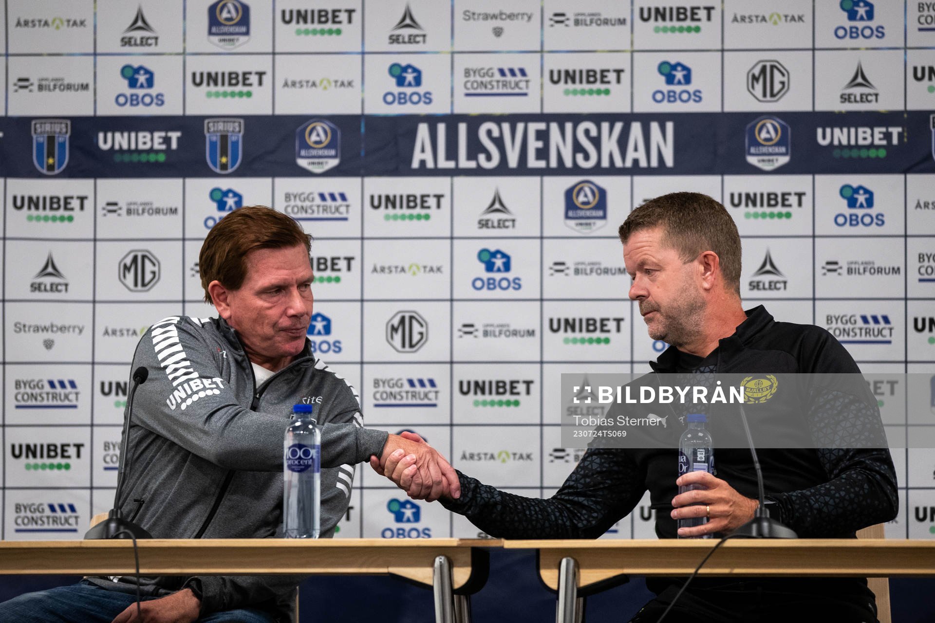 Sirius tränare Christer Mattiasson och Mjällbys tränare