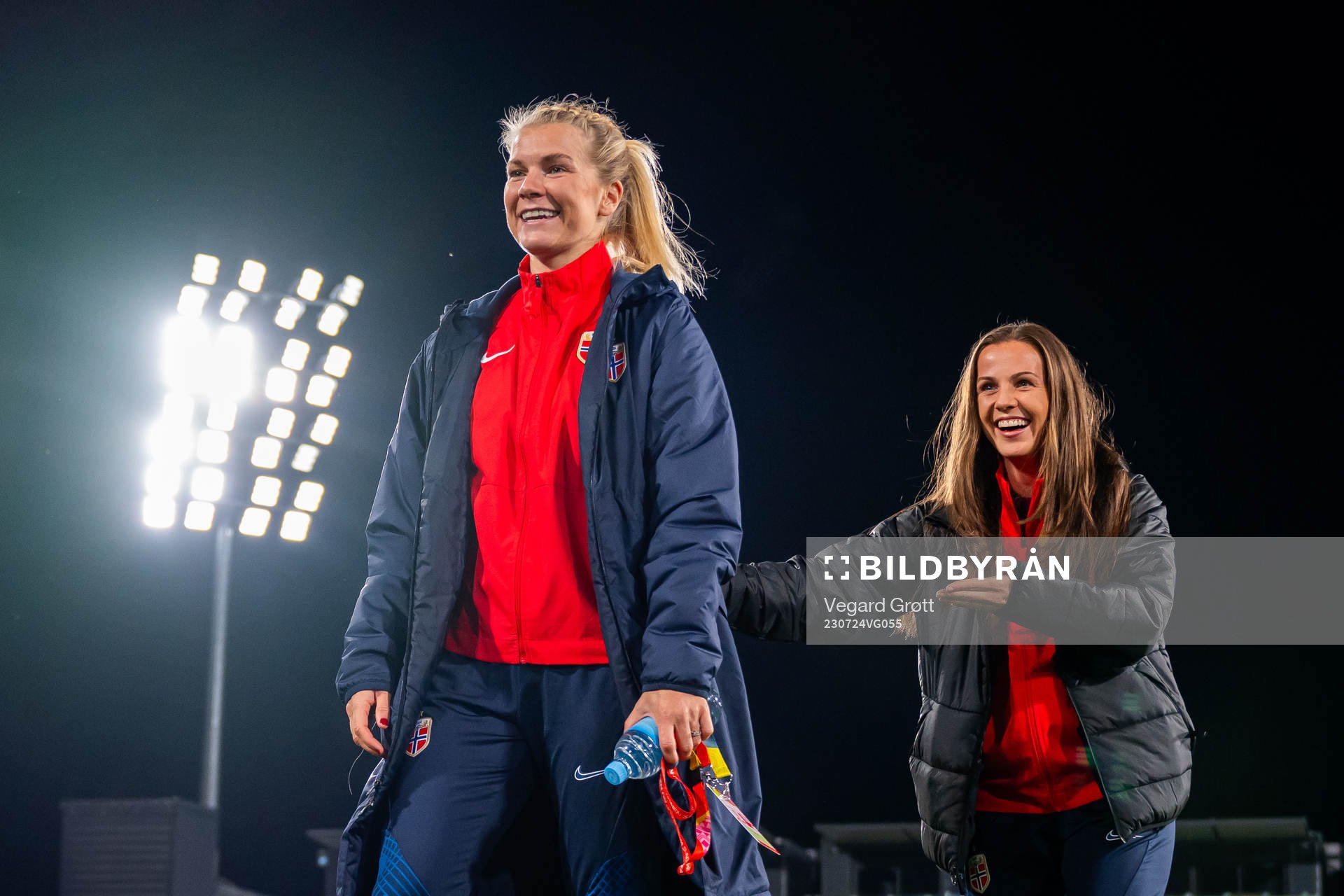 Ada Hegerberg and Tuva Hansen of the Norwegian women’s