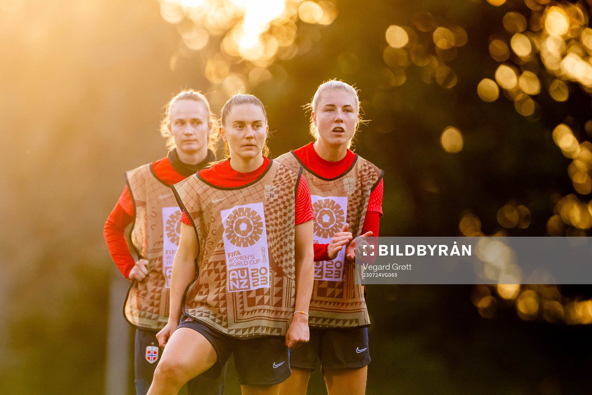 Caroline Graham Hansen, Vilde Bøe Risa and Sophie Román