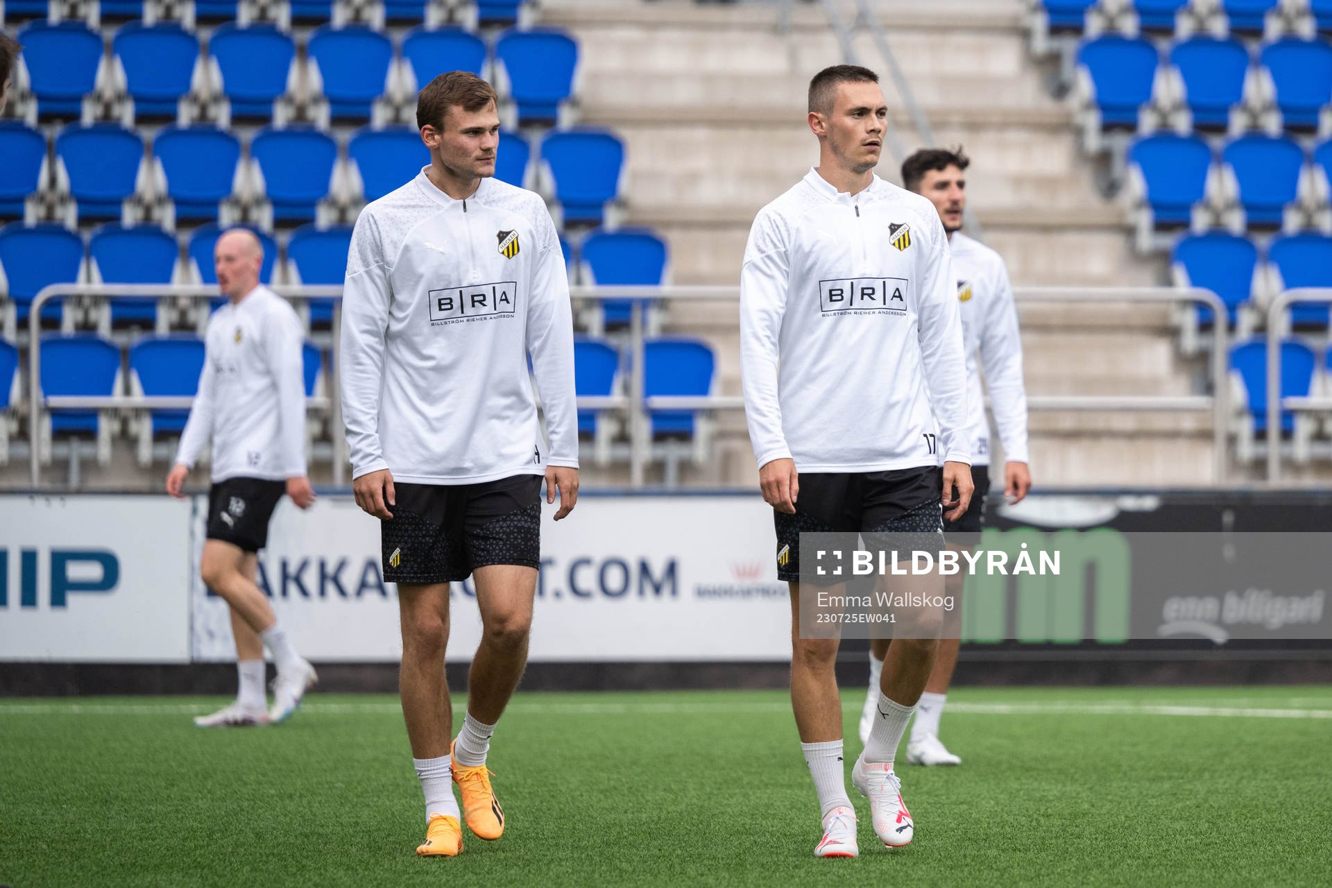 Oscar Uddenäs and Tobias Carlsson