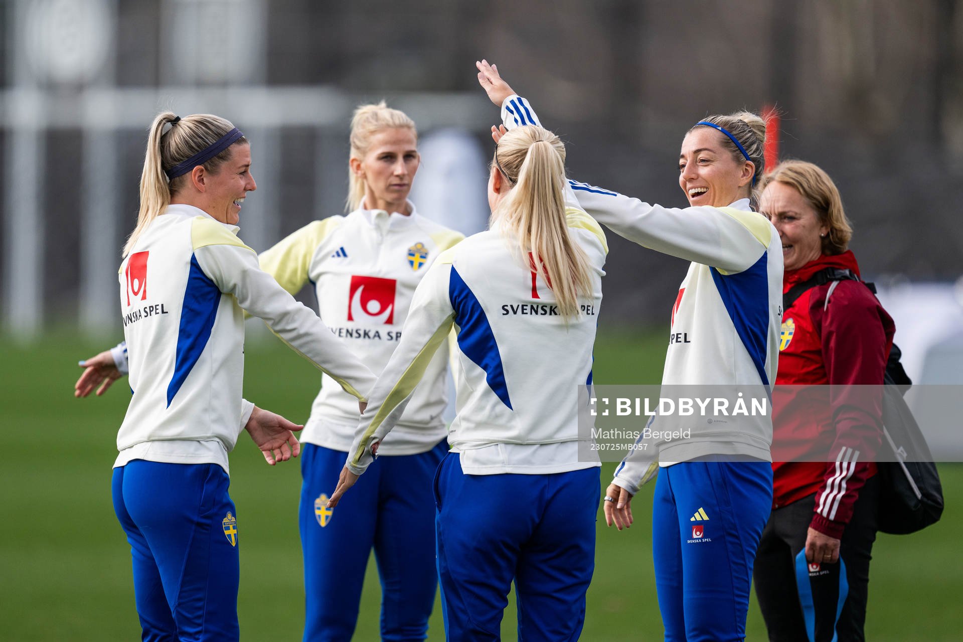 Olivia Schough, Sofia Jakobsson, Stina Lennartsson and