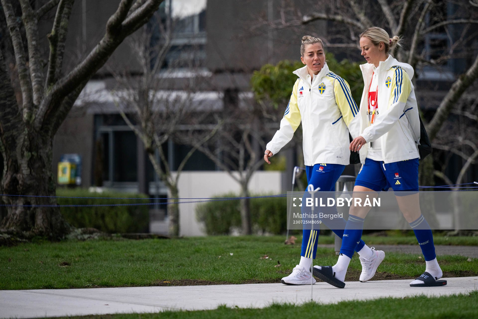 Linda Sembrant and Amanda Ilestedt of the Swedish women’s