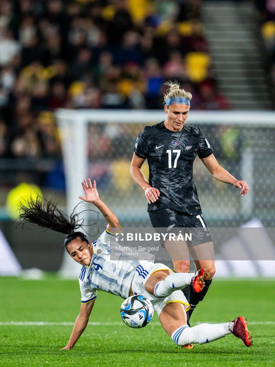 Jaclyn Sawicki of Philippines and Hannah Wilkinson of New Zealand during the FIFA Women's World Cup match between New Zealand and Philippines on July 25, 2023 in Wellington.