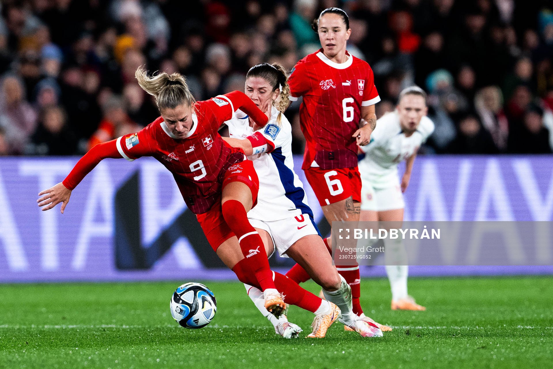 Ana-Maria Crnogorcevic of Switzerland and Maren Mjelde of Norway during the FIFA Women's World Cup football match between Switzerland and Norway on July 25, 2023 in Hamilton.