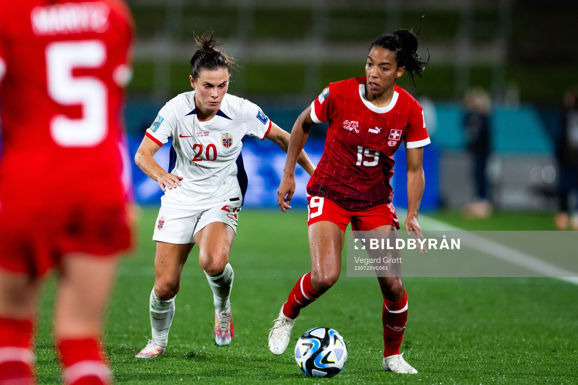 Emilie Bosshard Haavi of Norway and Eseosa Aigbogun of