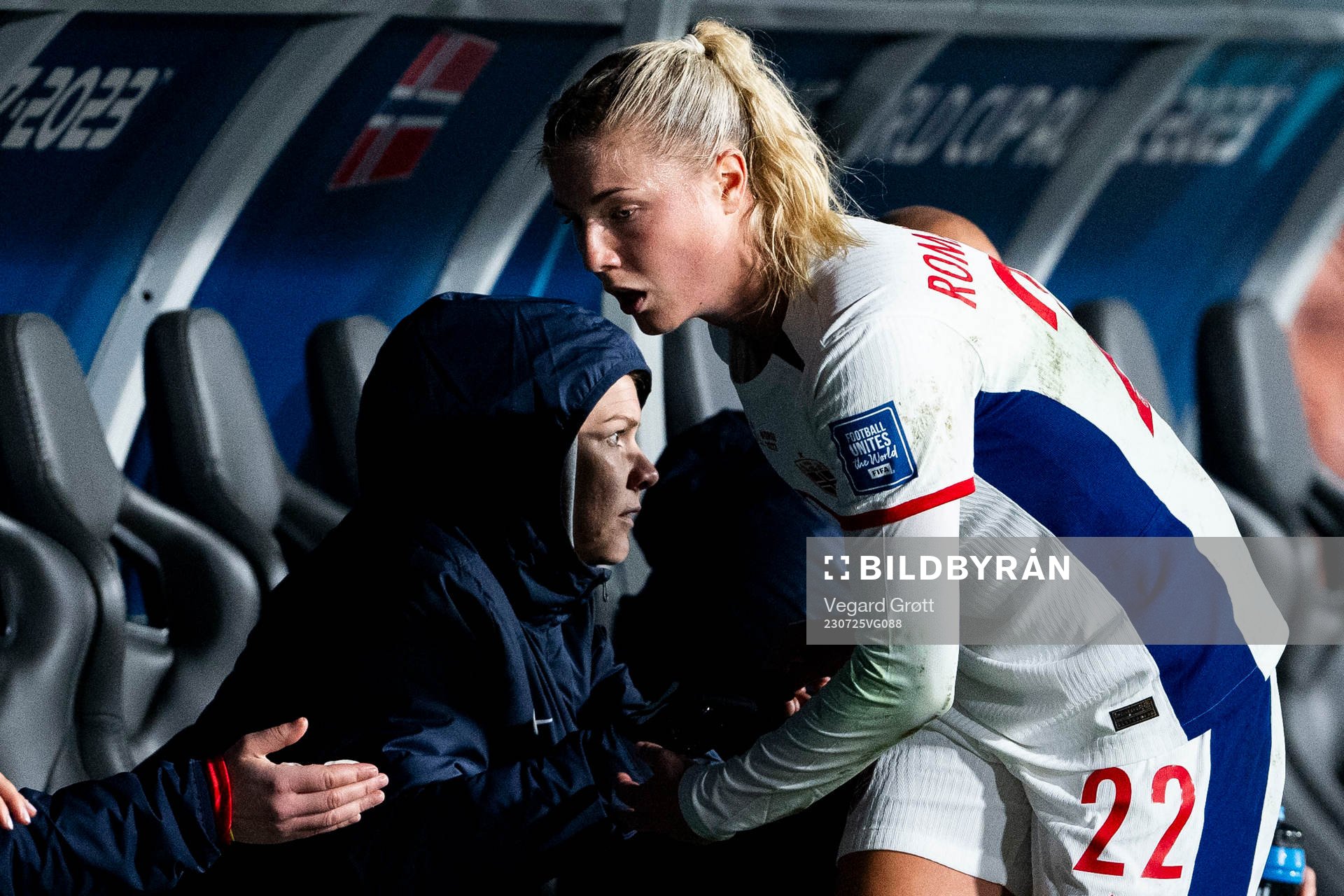 Ada Hegerberg and Sophie Román Haug of Norway