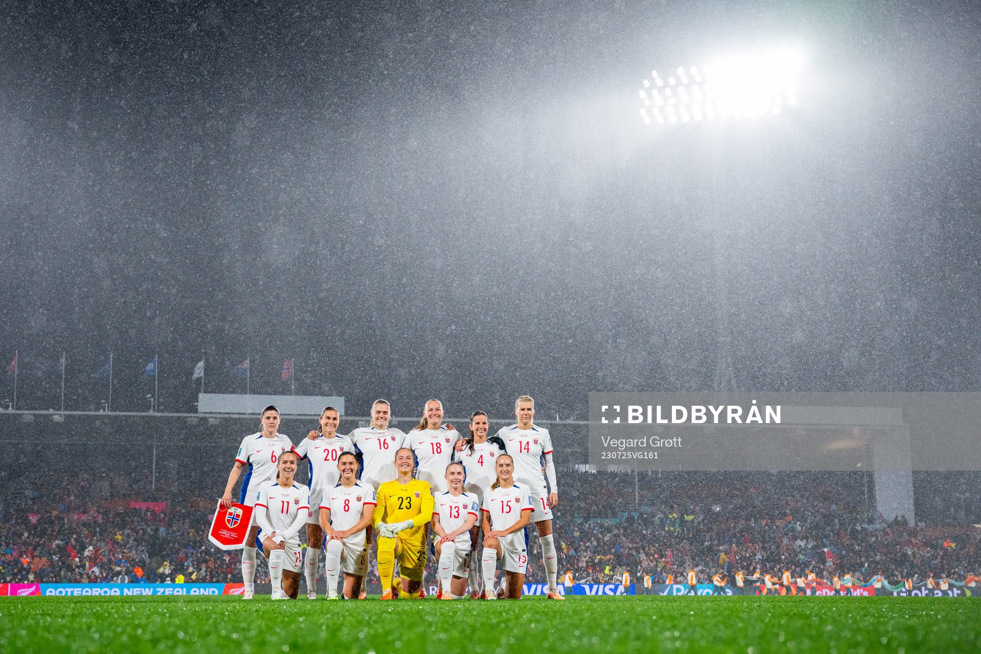 The starting eleven of Norway pose for a team photo ahead of the FIFA Women's World Cup football match between Switzerland and Norway on July 25, 2023 in Hamilton. Top left: Maren Mjelde, Emilie Bosshard Haavi, Mathilde Harviken, Frida Maanum, Tuva Hansen and Ada Hegerberg. Front left: Guro Reiten, Vilde Bøe Risa, goalkeeper Aurora Mikalsen, Thea Bjelde and Amalie Eikeland.