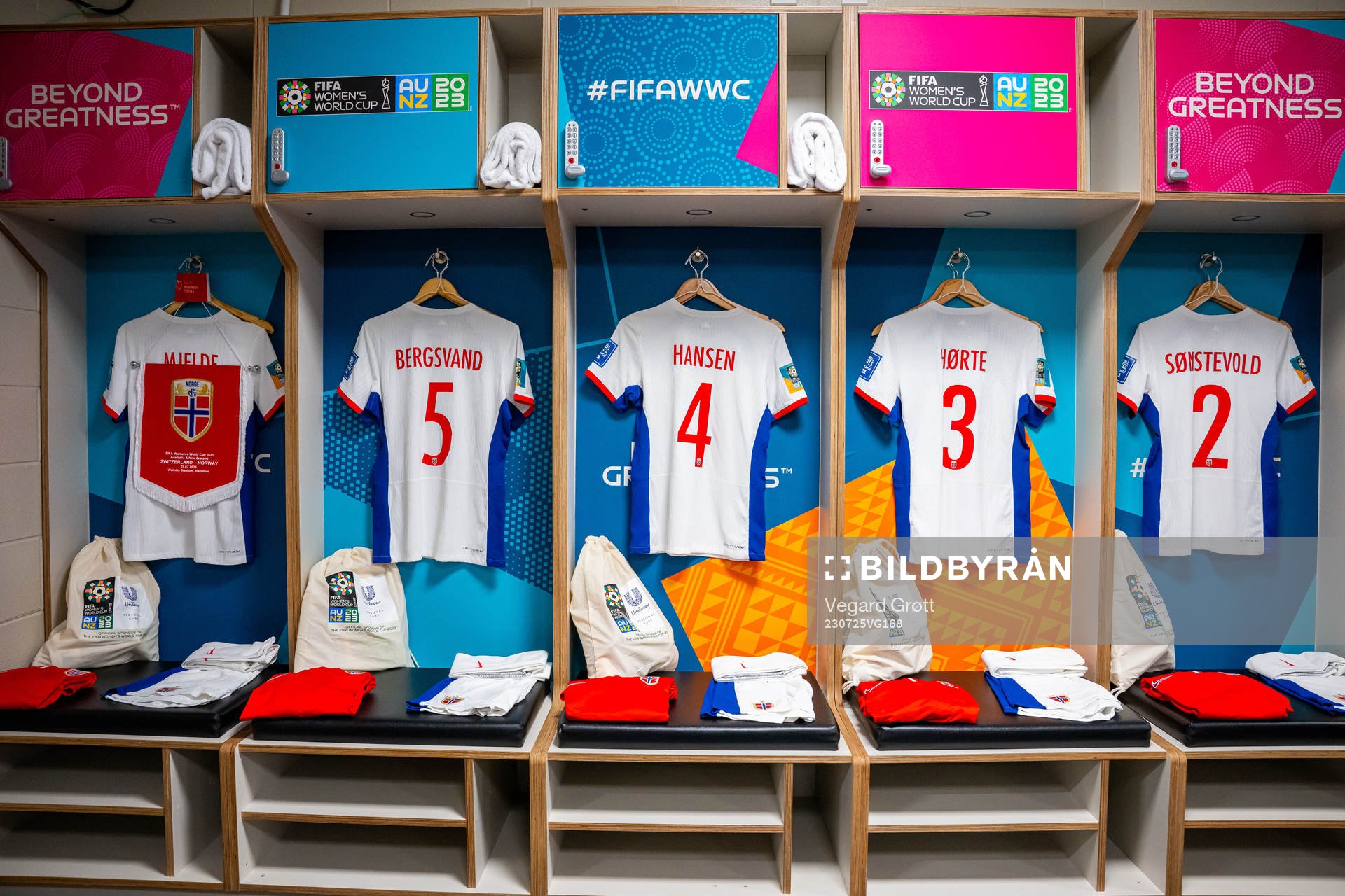 The kits of Guro Bergsvand, Tuva Hansen, Sara Hørte and