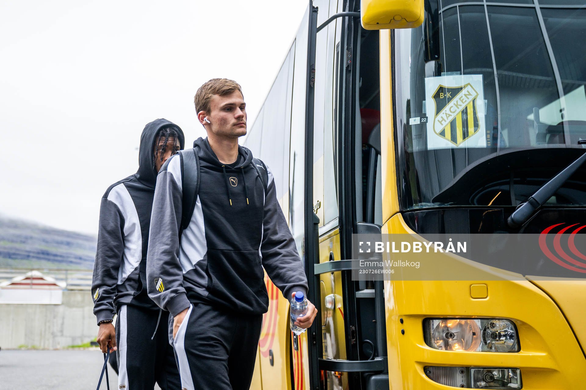 Oscar Uddenäs of BK Häcken arrives to the arena