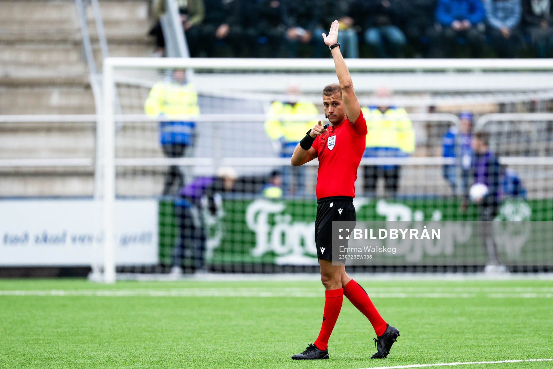 Referee Michal Ocenás