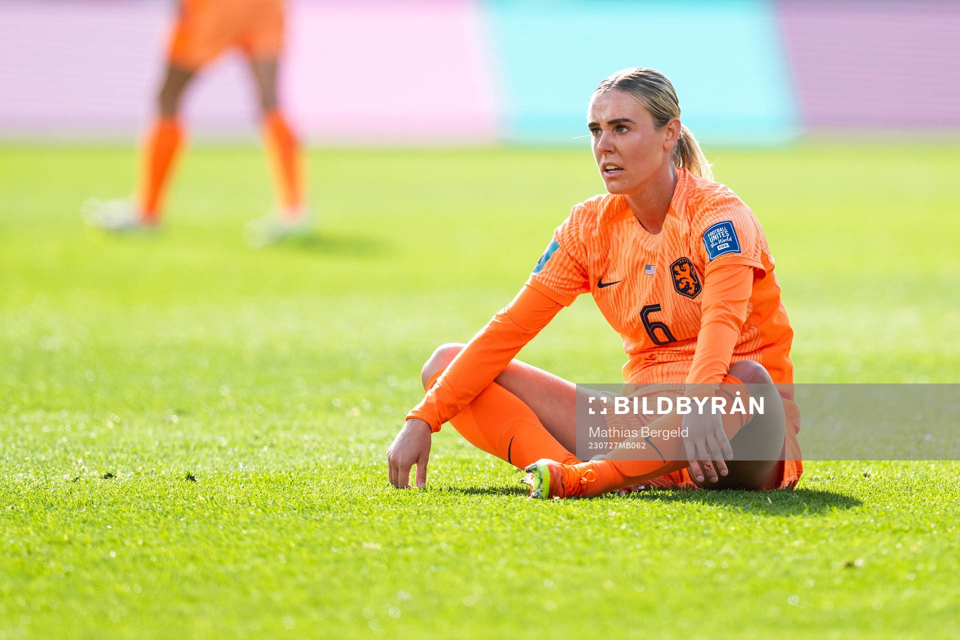 Jill Roord of Netherlands looks dejected