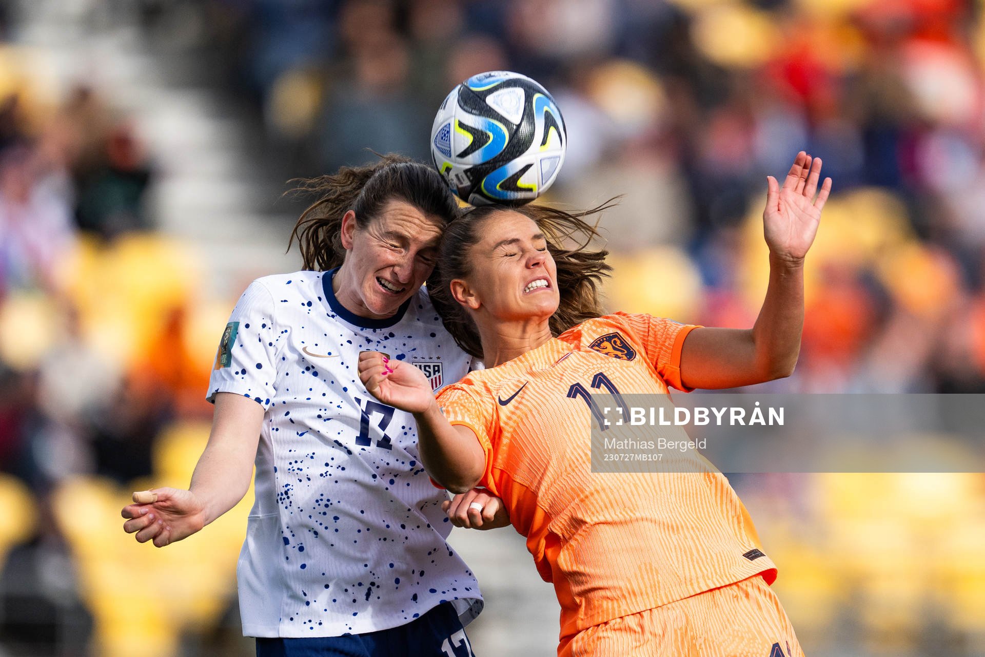 Andi Sullivan of USA and Lieke Martens of Netherlands