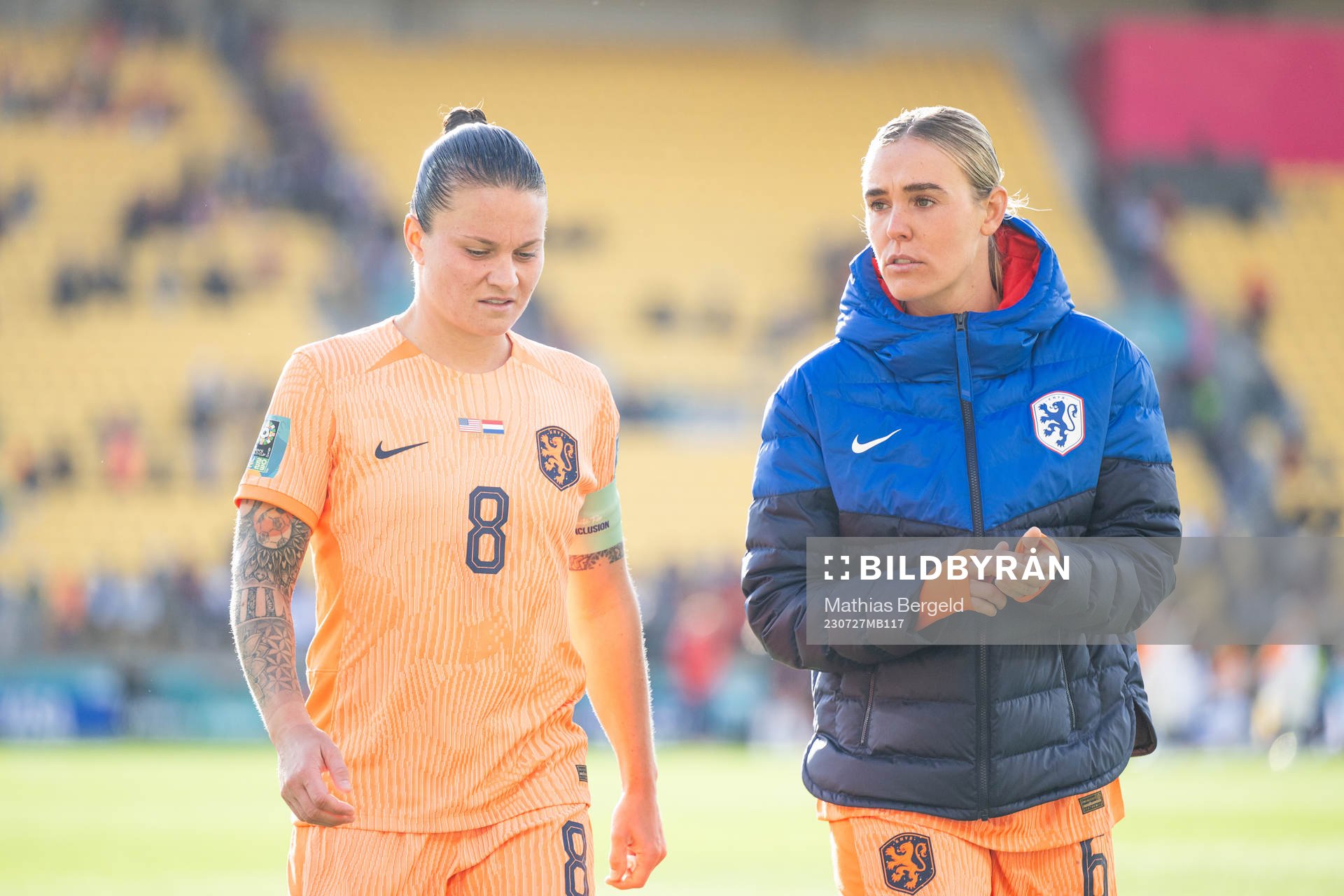Sherida Spitse and Jill Roord of Netherlands