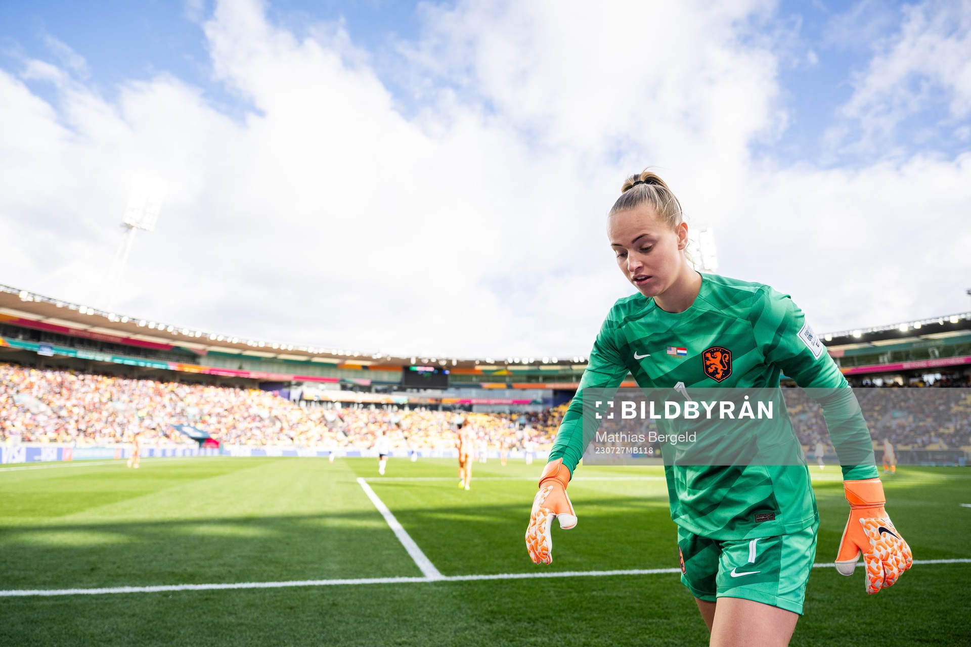 goalkeeper Daphne van Domselaar of Netherlands