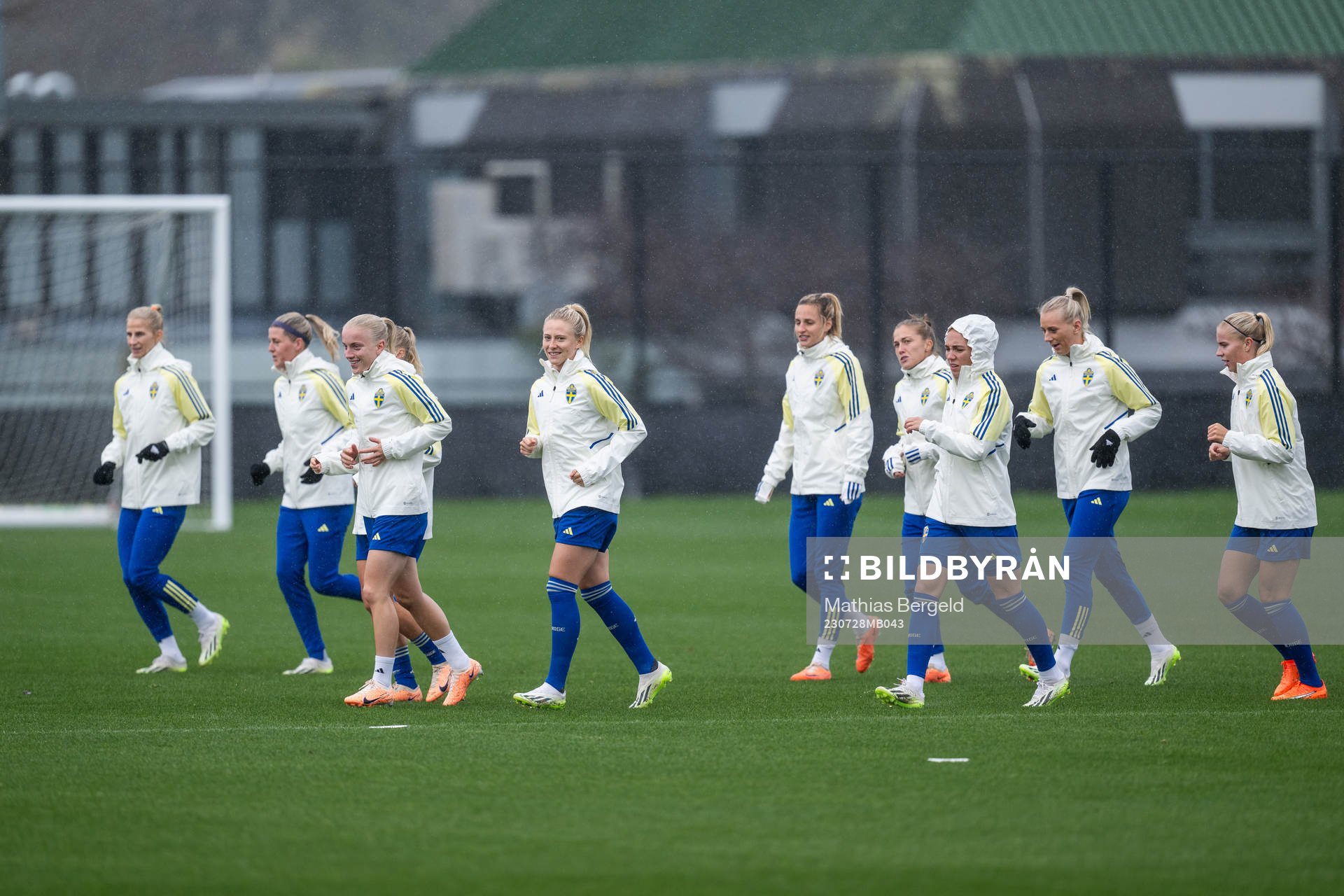 Sofia Jakobsson, Olivia Schough, Anna Sandberg, Rebecka