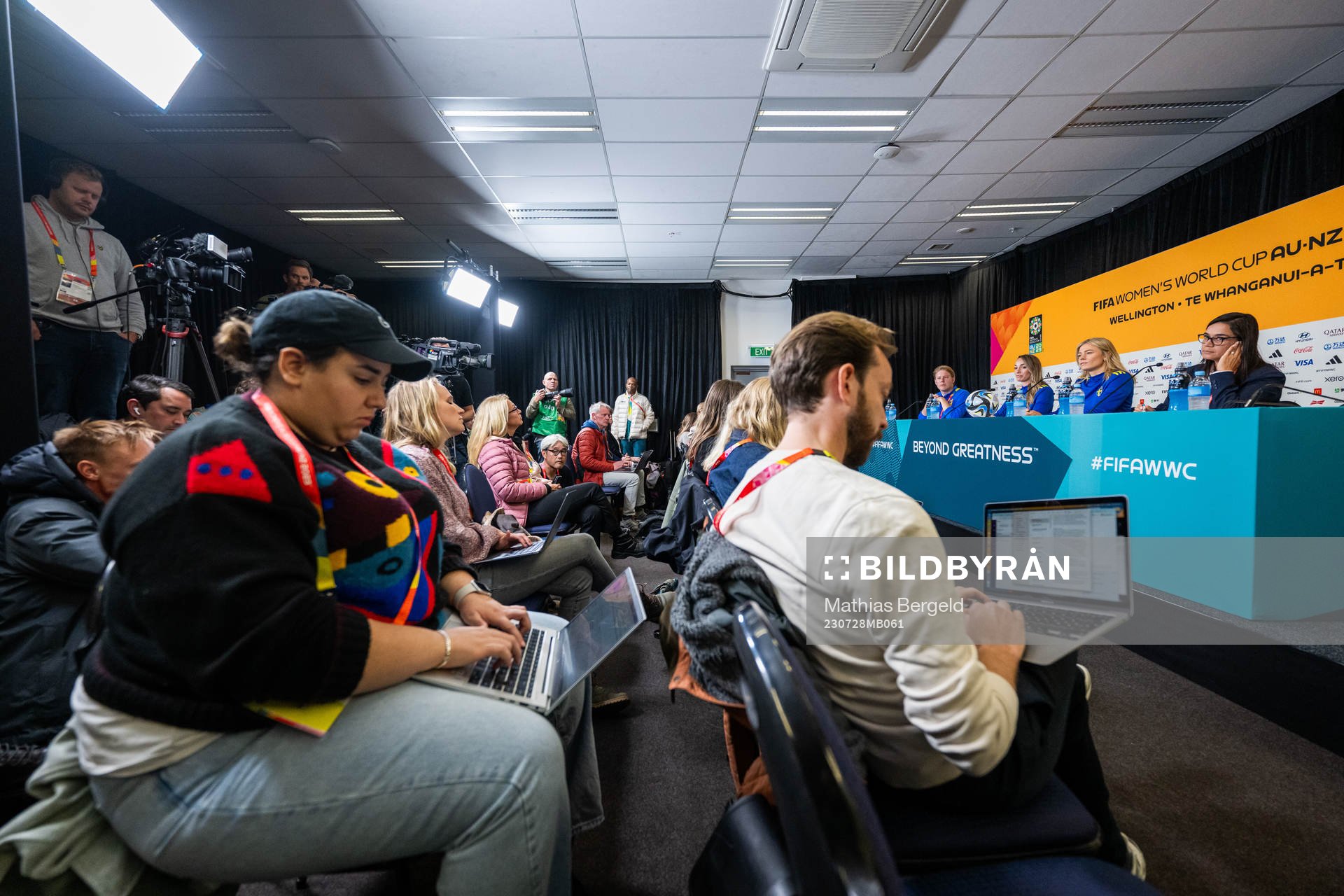 Press officer Fredrik Madestam, Kosovare Asllani and