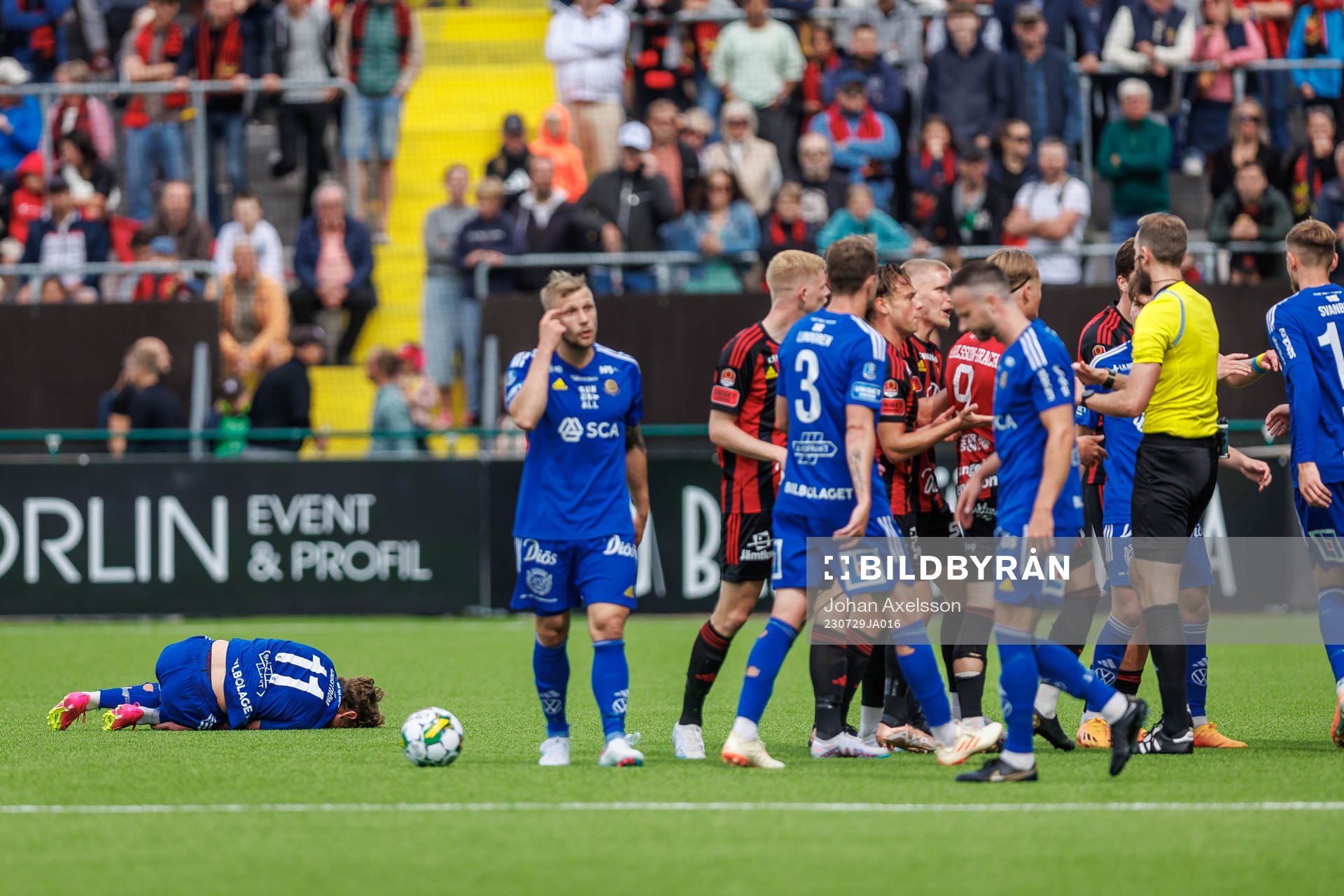 GIF Sundsvalls Jesper Carström har ont