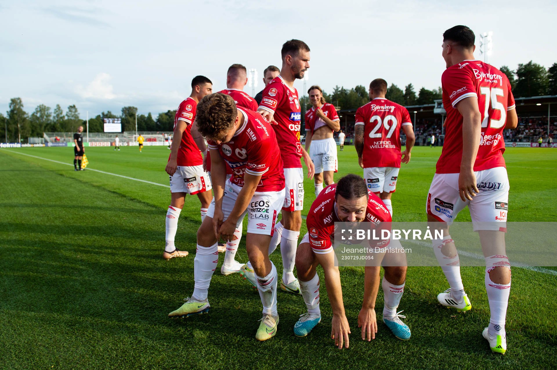Degerfors Gustav Lindgren och Abdelkarim Mammar Chaouche