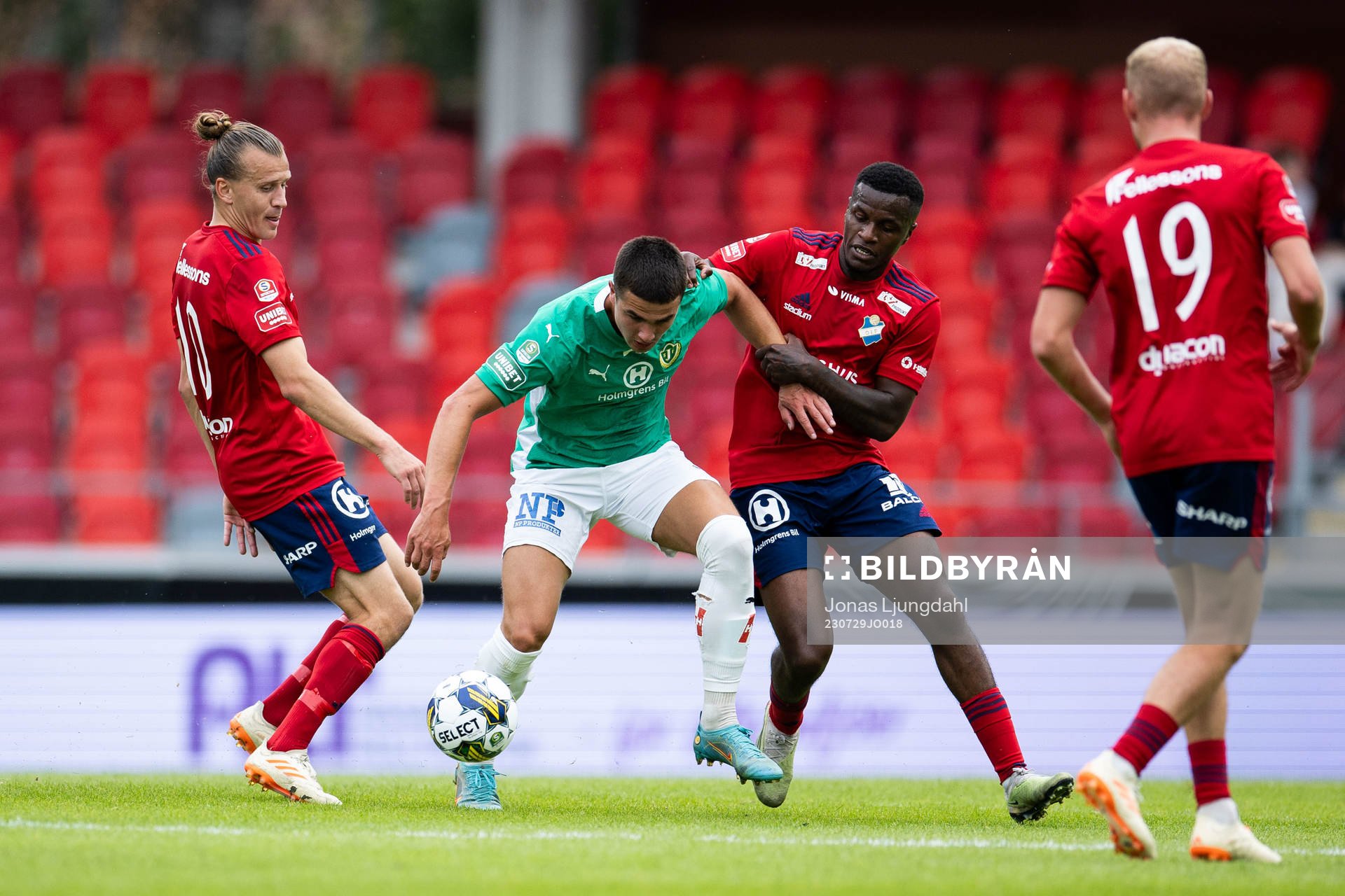 Jönköpings Södras Filip Møller Delaveris mot Östers