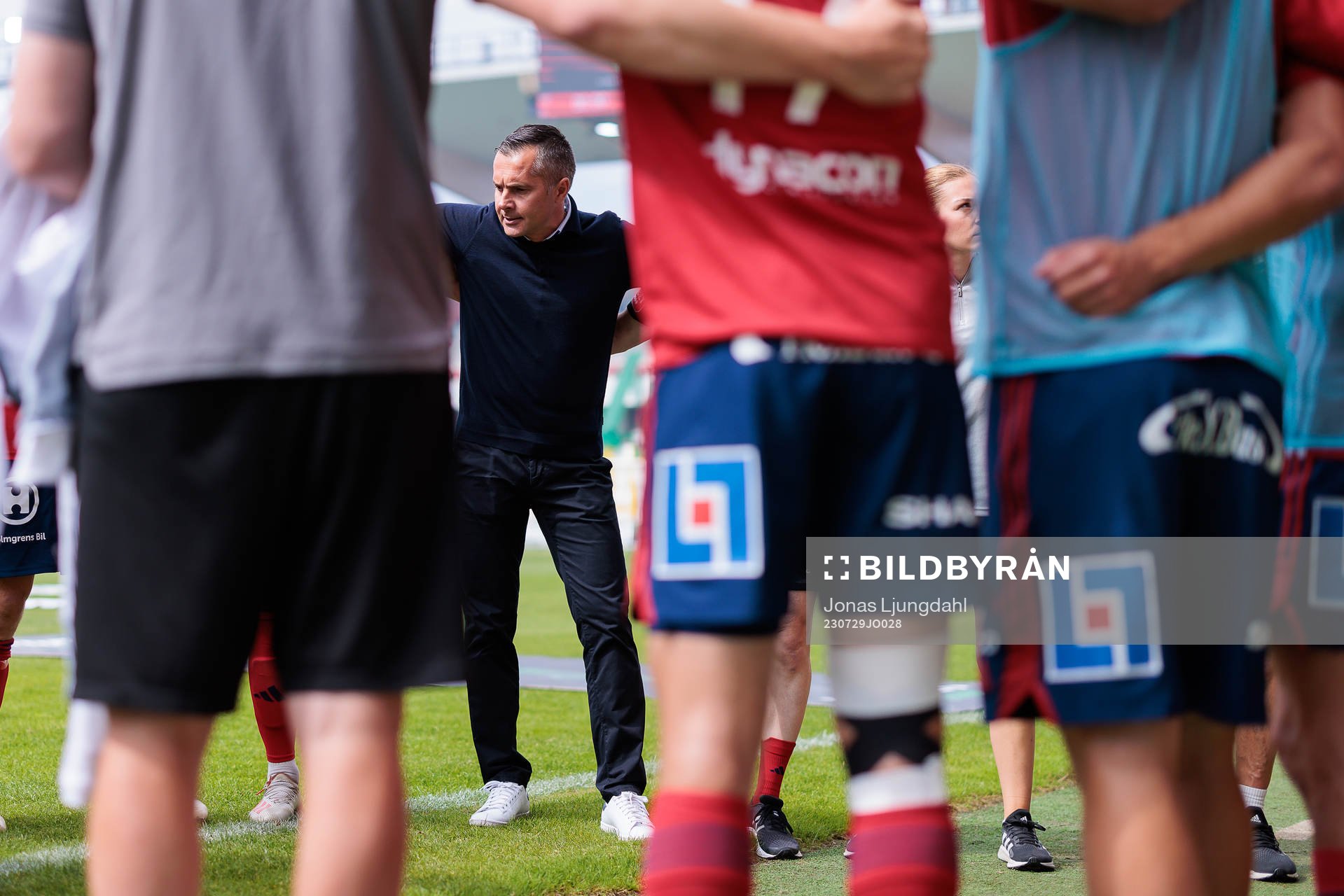 Östers tränare Srdjan Tufegdzic före fotbollsmatchen i Superettan mellan Öster och Jönköpings Södra den 29 juli 2023 i Växjö. 