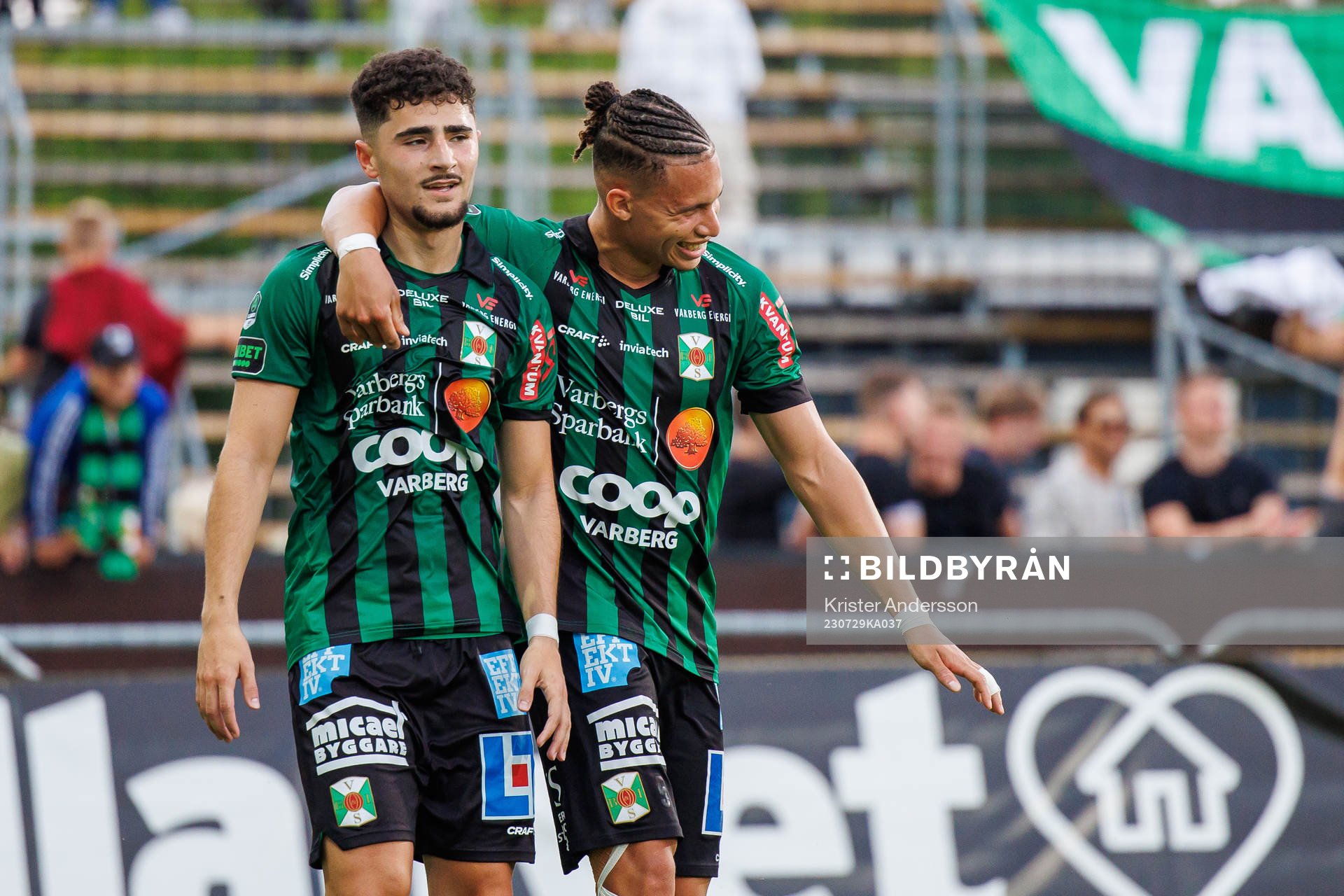 Varbergs Ismet Lushaku och Maxime Anne Marie Sainte jublar