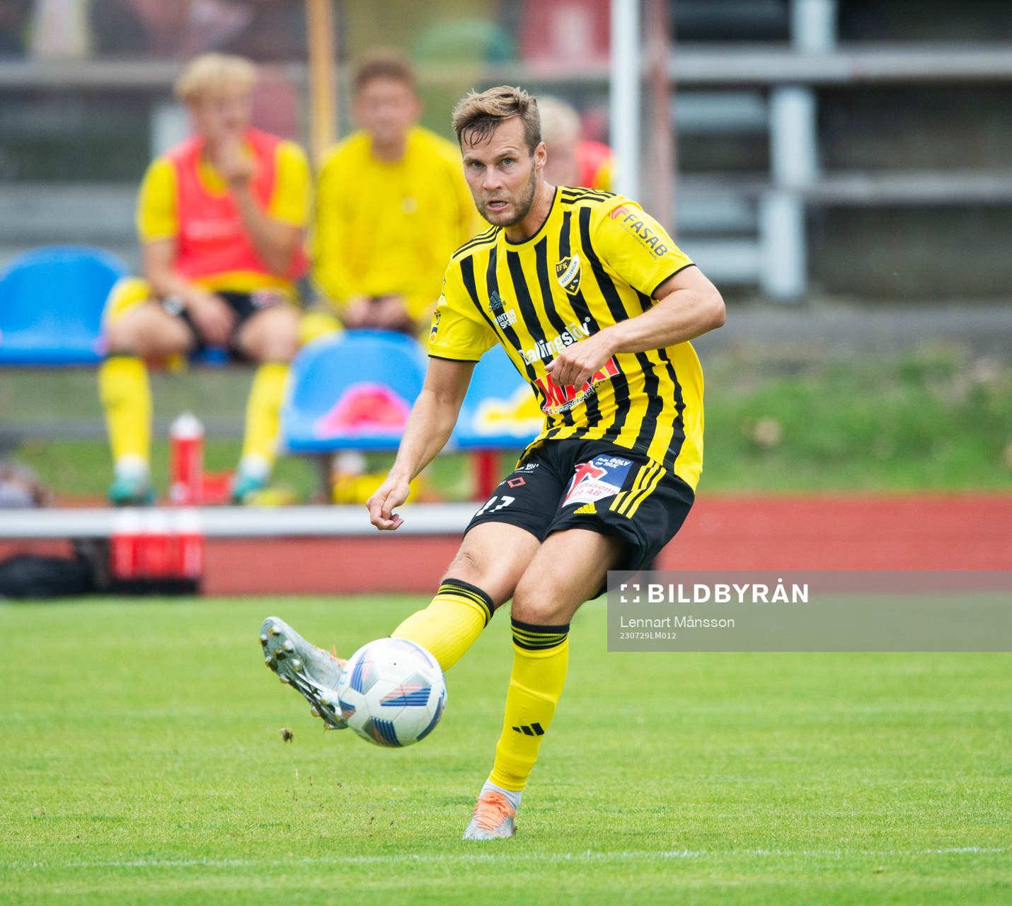 IFK Hässleholms Marcus Thuvesson I matchen i div. 2
