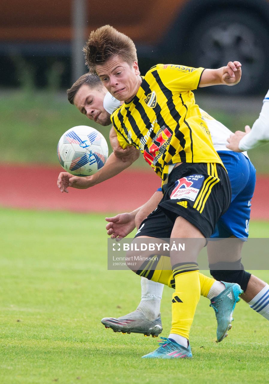 IFK Hässleholms Jussi Tikkanen I matchen i div. 2
