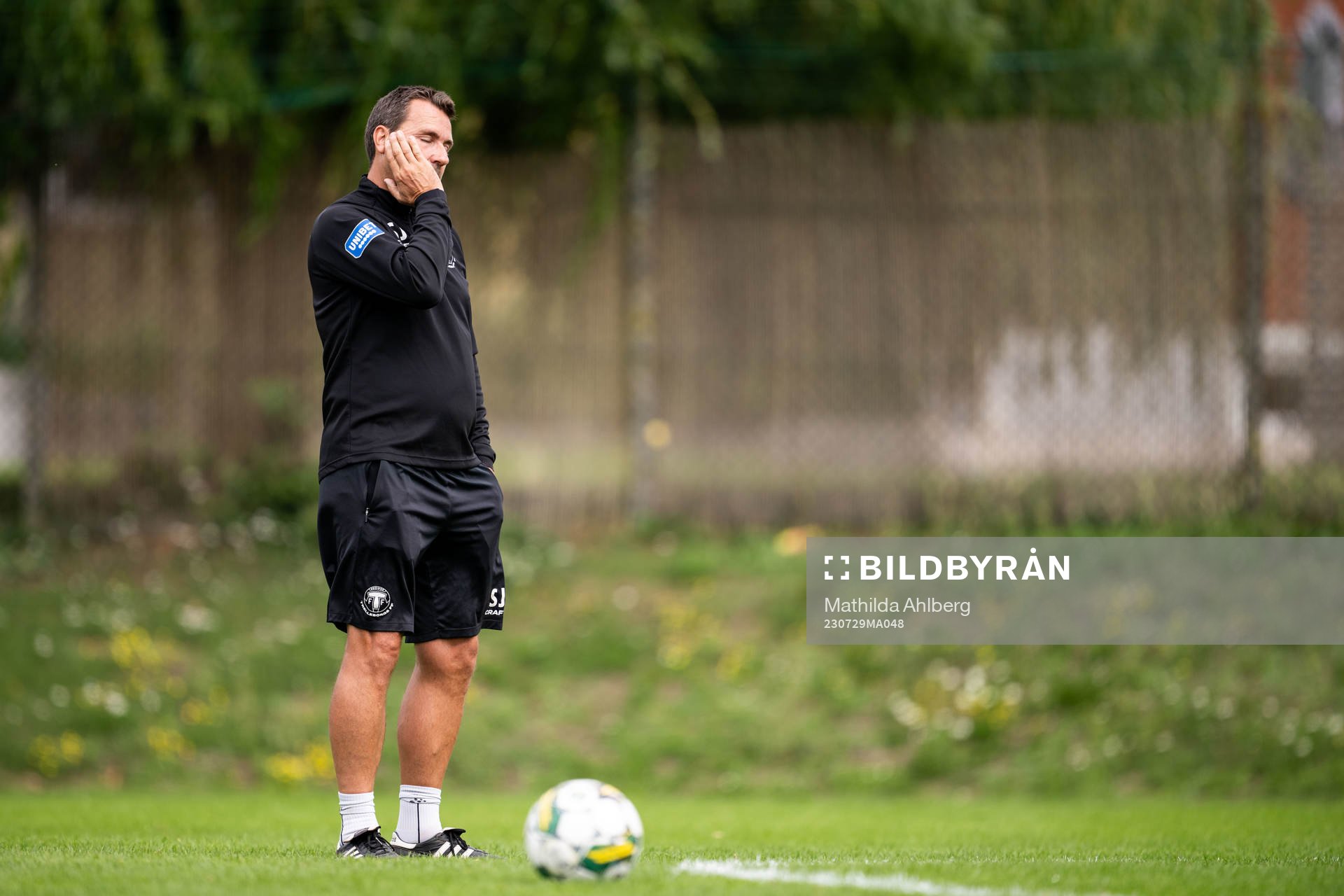 Tränare Stefan Jacobsson  under en träning med Trelleborg den 29 juli 2023 i Trelleborg. 