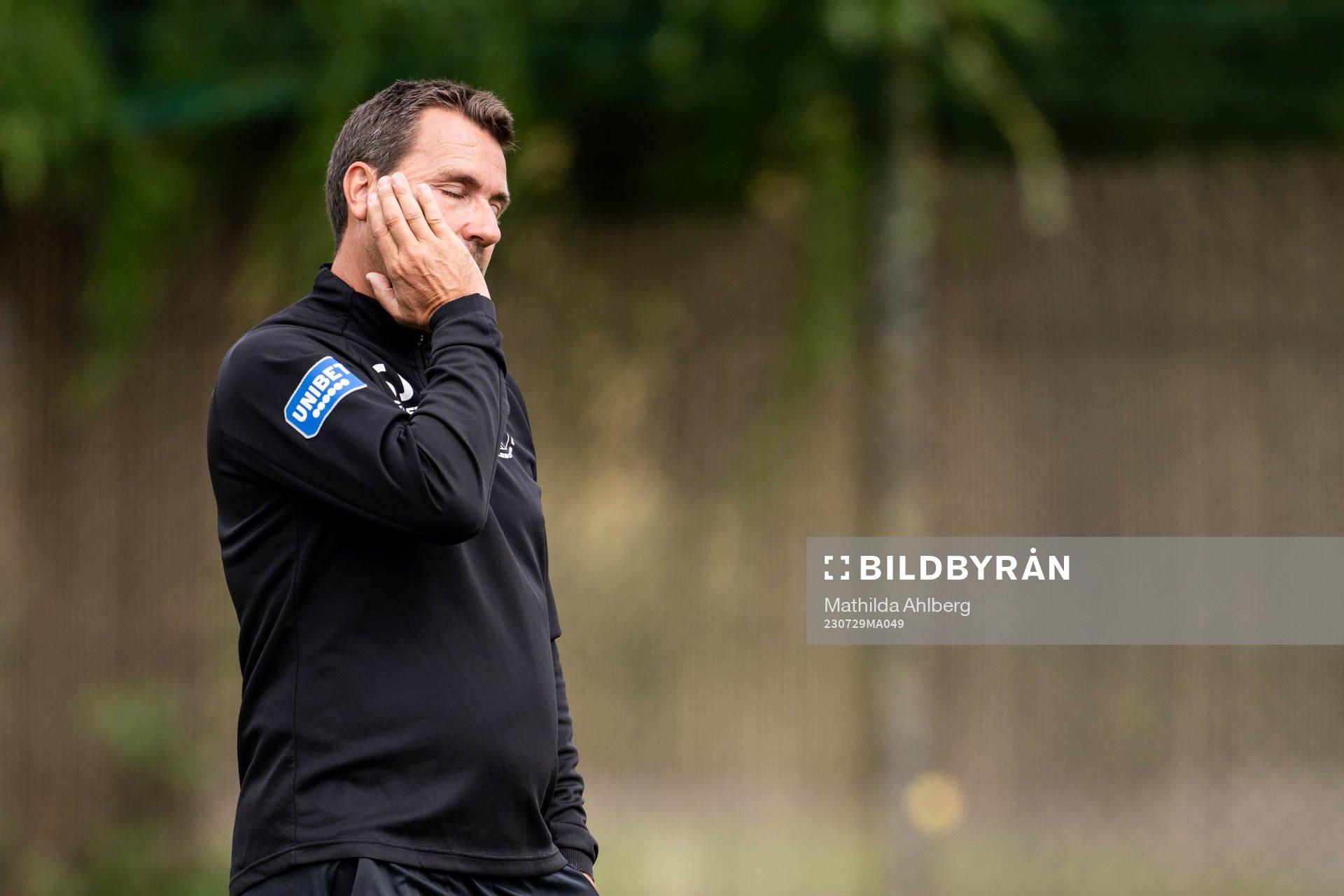 Tränare Stefan Jacobsson  under en träning med Trelleborg den 29 juli 2023 i Trelleborg. 