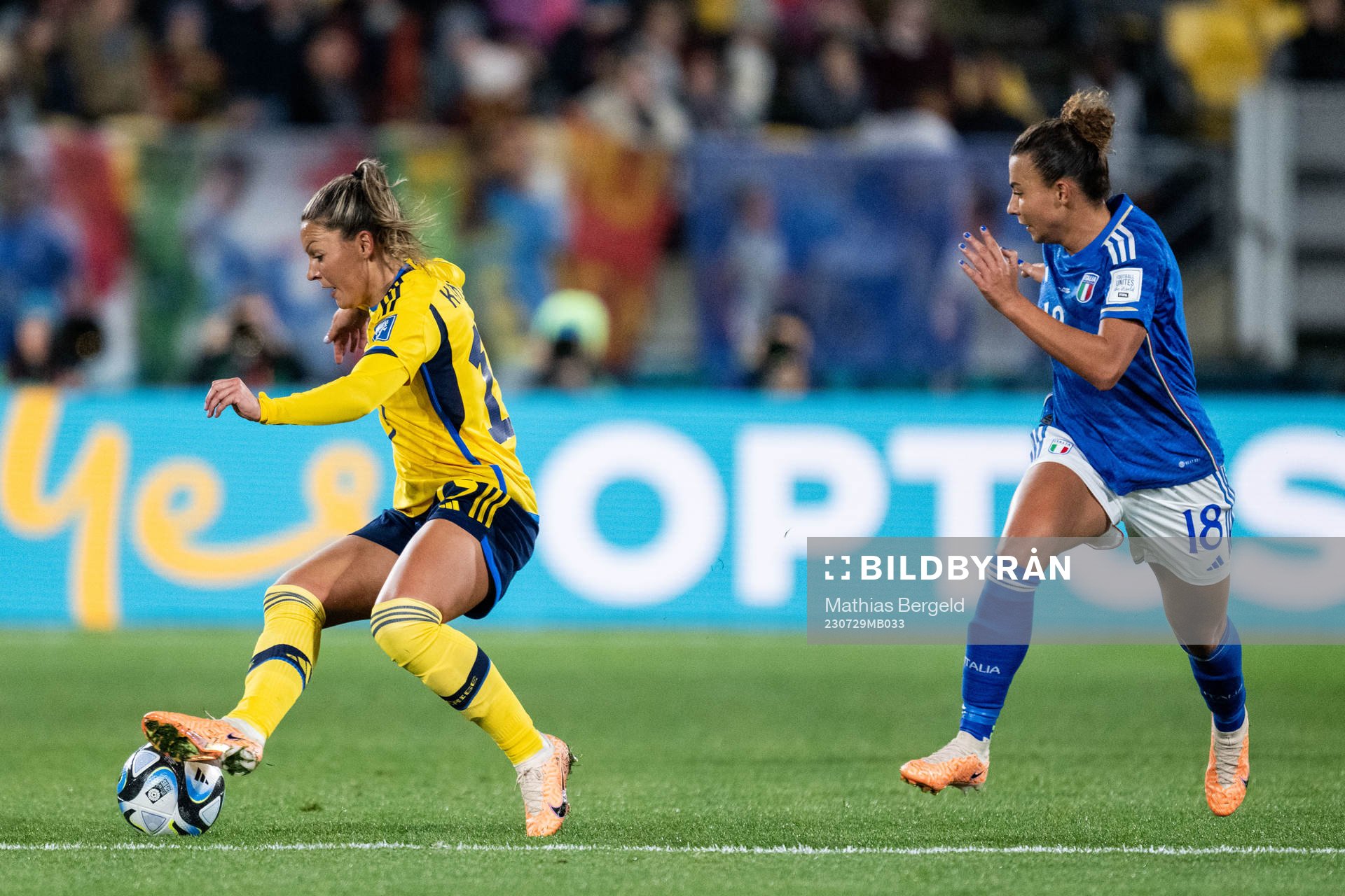 Johanna Rytting Kaneryd of Sweden and Arianna Caruso of