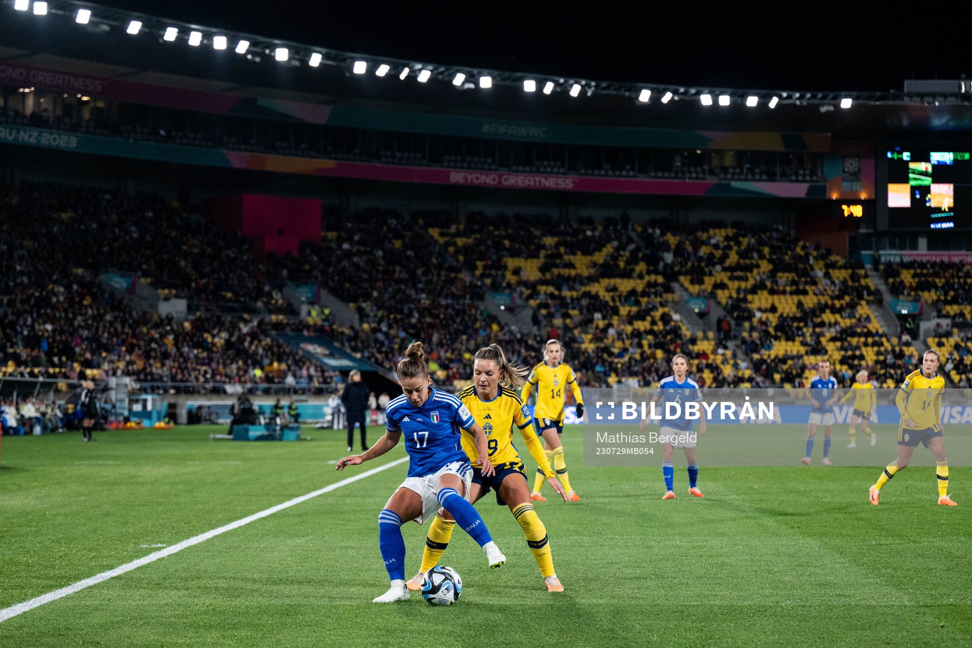 Lisa Boattin of Italy and Kosovare Asllani of Sweden