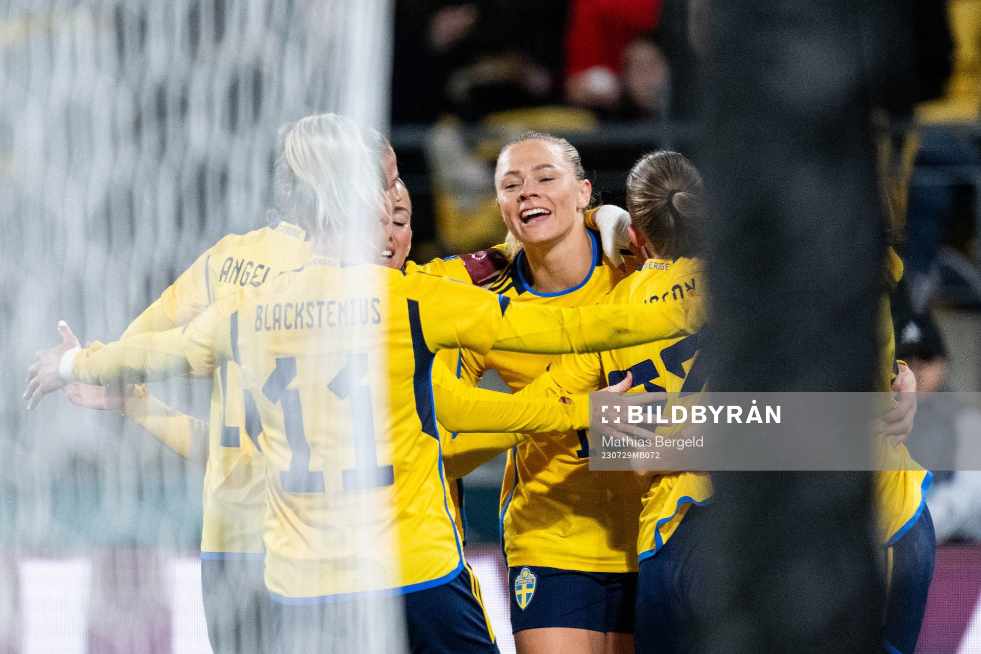 Stina Blackstenius and Fridolina Rolfö of Sweden celebrate with team mates after 2-0 during the FIFA Women's World Cup football match between Sweden and Italy on July 29, 2023 in Wellington.