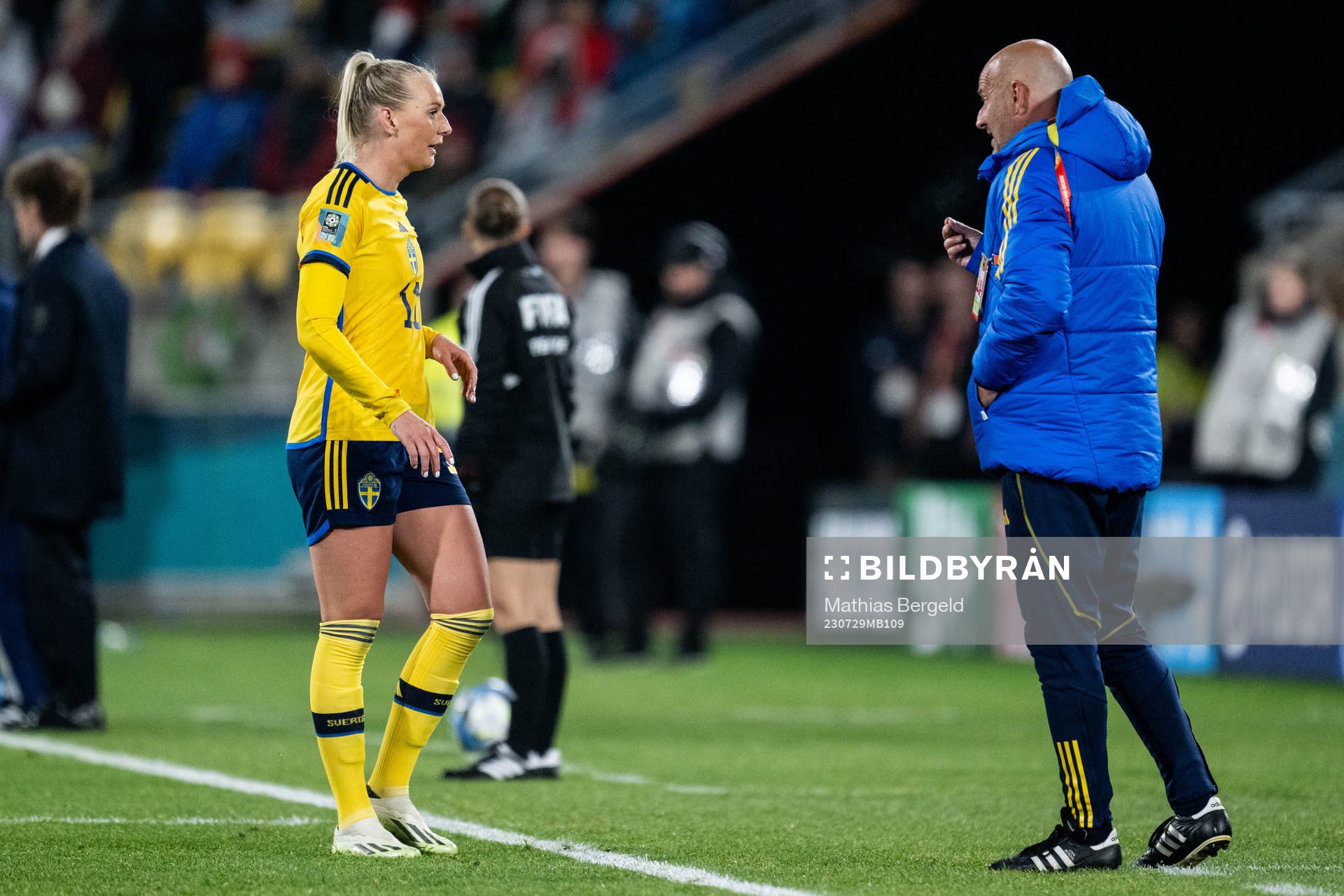 Stina Blackstenius and assistant coach Magnus Wikman of