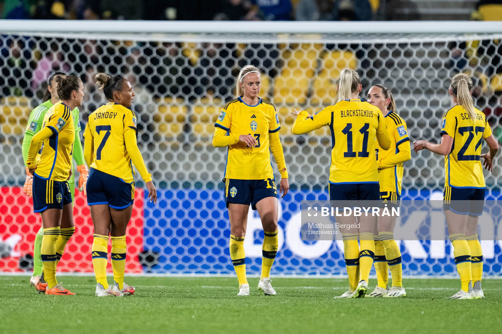 Filippa Angeldahl, Madelen Janogy, Amanda Ilestedt, Stina