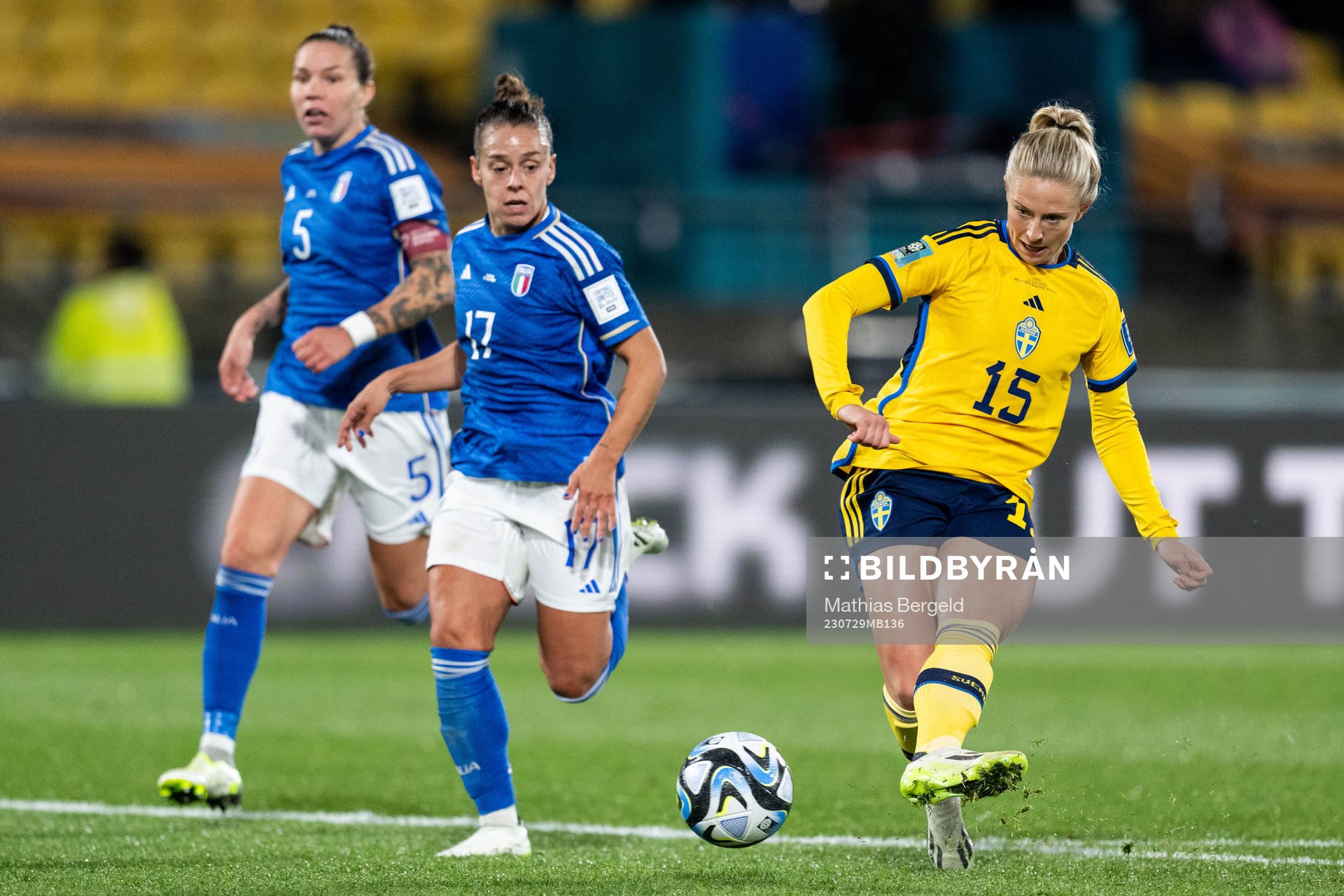 Lisa Boattin of Italy and Rebecka Blomqvist of Sweden
