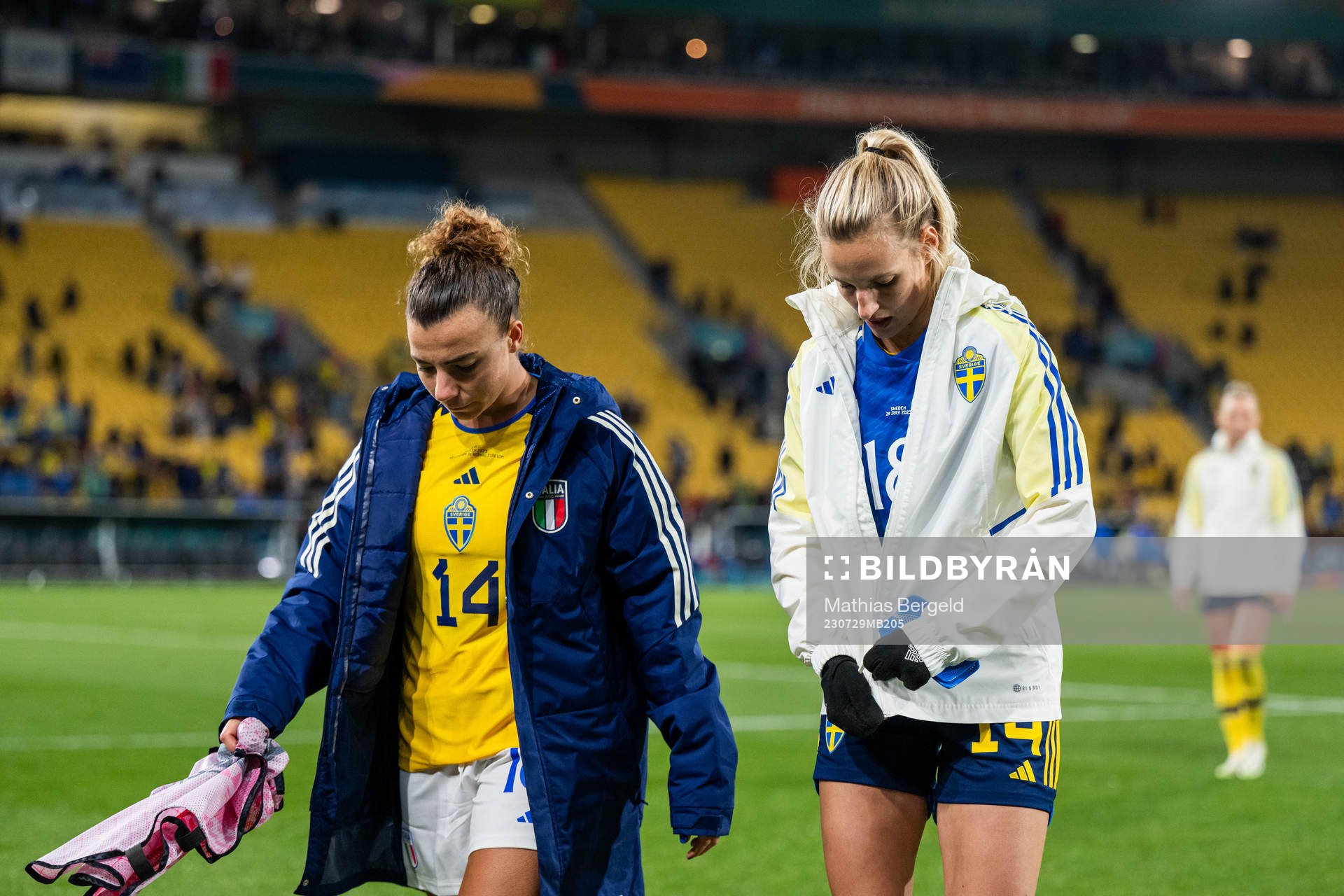 Arianna Caruso of Italy and Nathalie Björn of Sweden