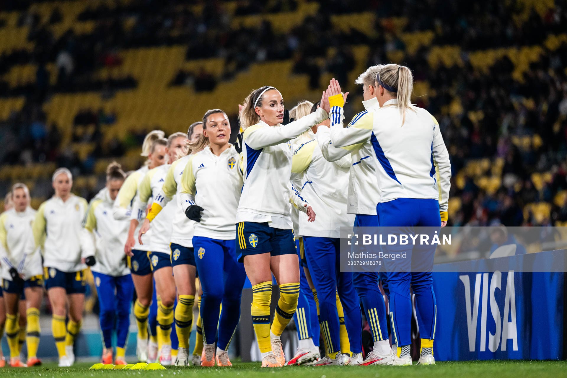 Johanna Rytting Kaneryd and Kosovare Asllani of Sweden with