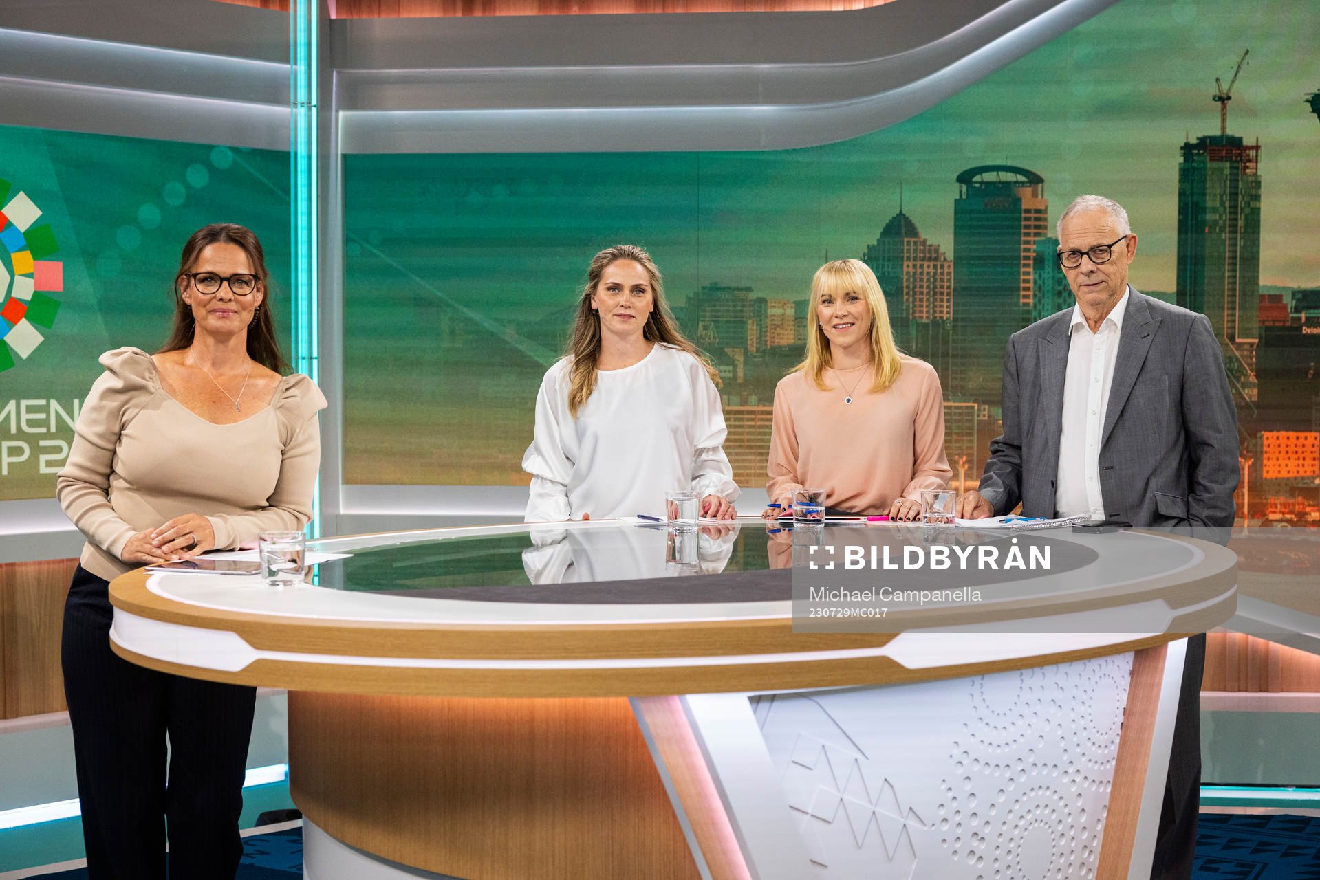 Suzanne Sjögren, Lisa Dahlkvist, Johanna Frisk, och Lars