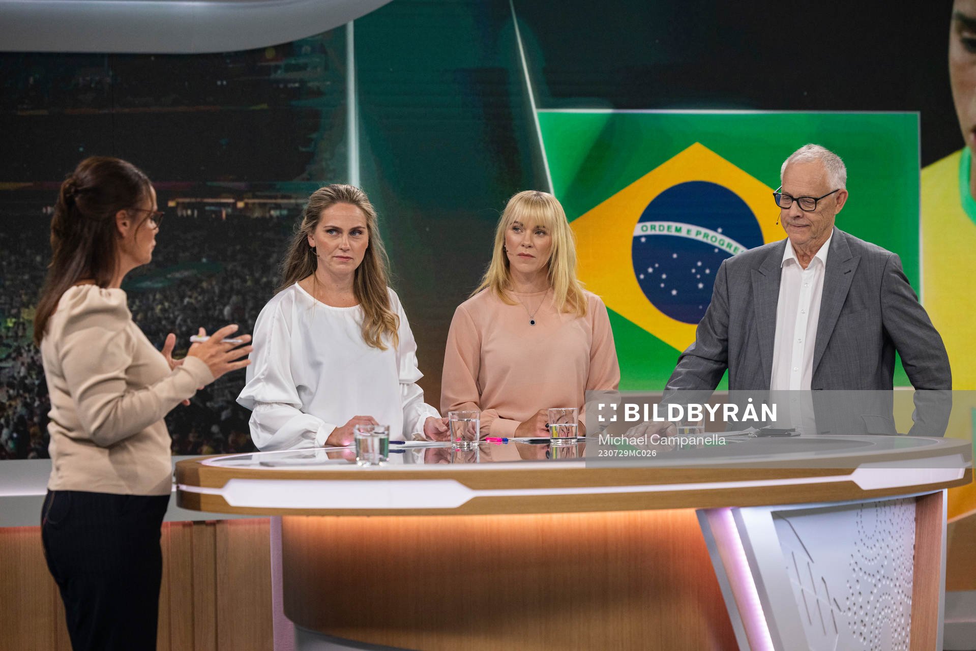 Suzanne Sjögren, Lisa Dahlkvist, Johanna Frisk, och Lars