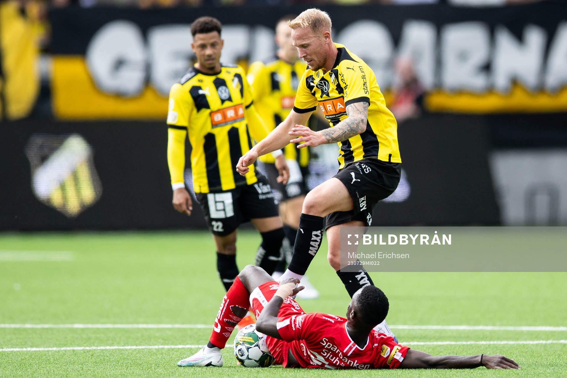 Häckens Mikkel Rygaard Jensen och Elfsborgs Emmanuel