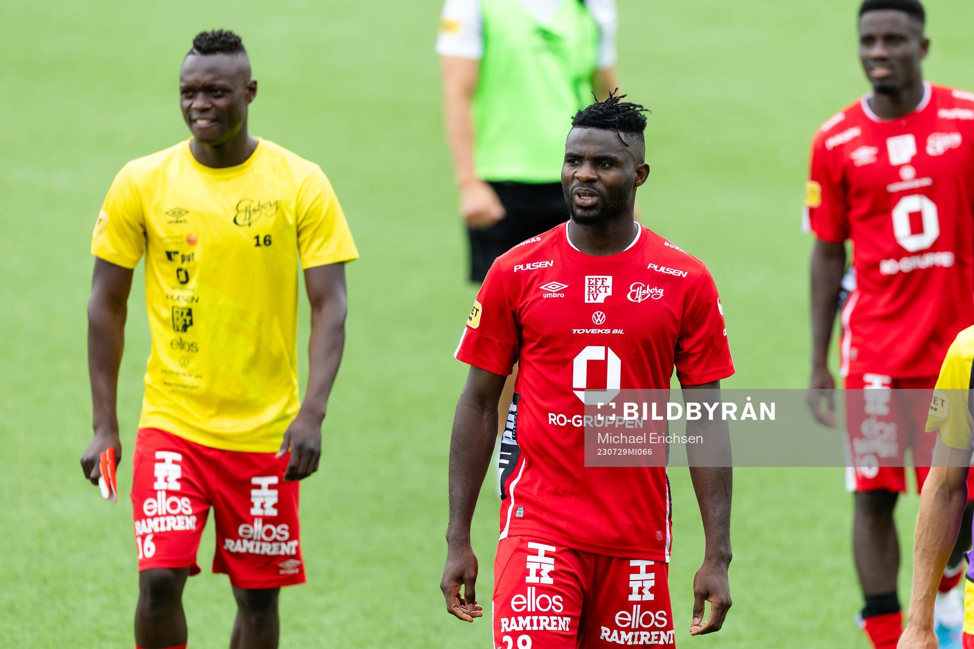 Elfsborgs Timothy Noor Ouma och Ibrahim Buhari  deppar