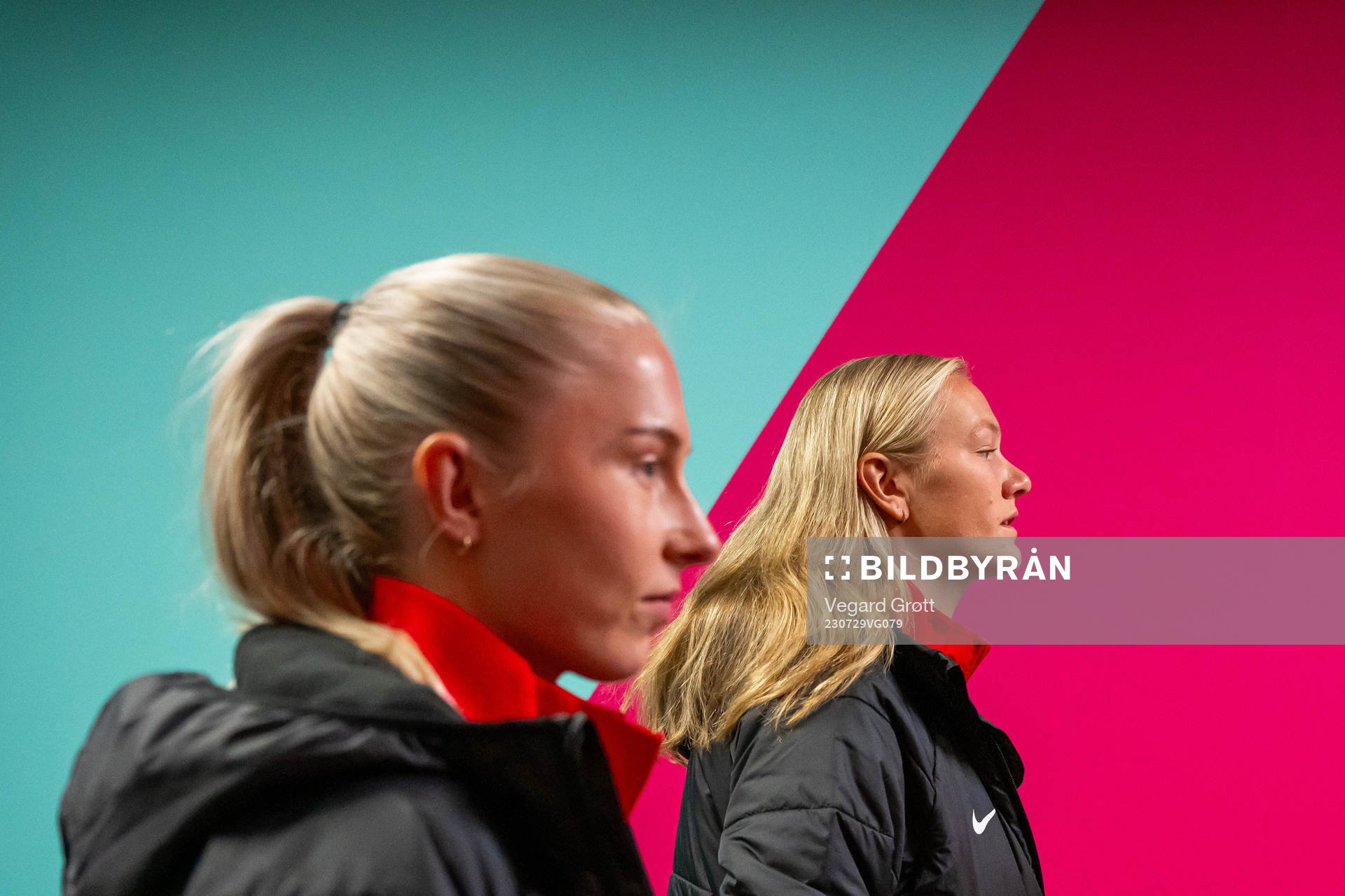 Thea Bjelde and Frida Maanum of the Norwegian women’s
