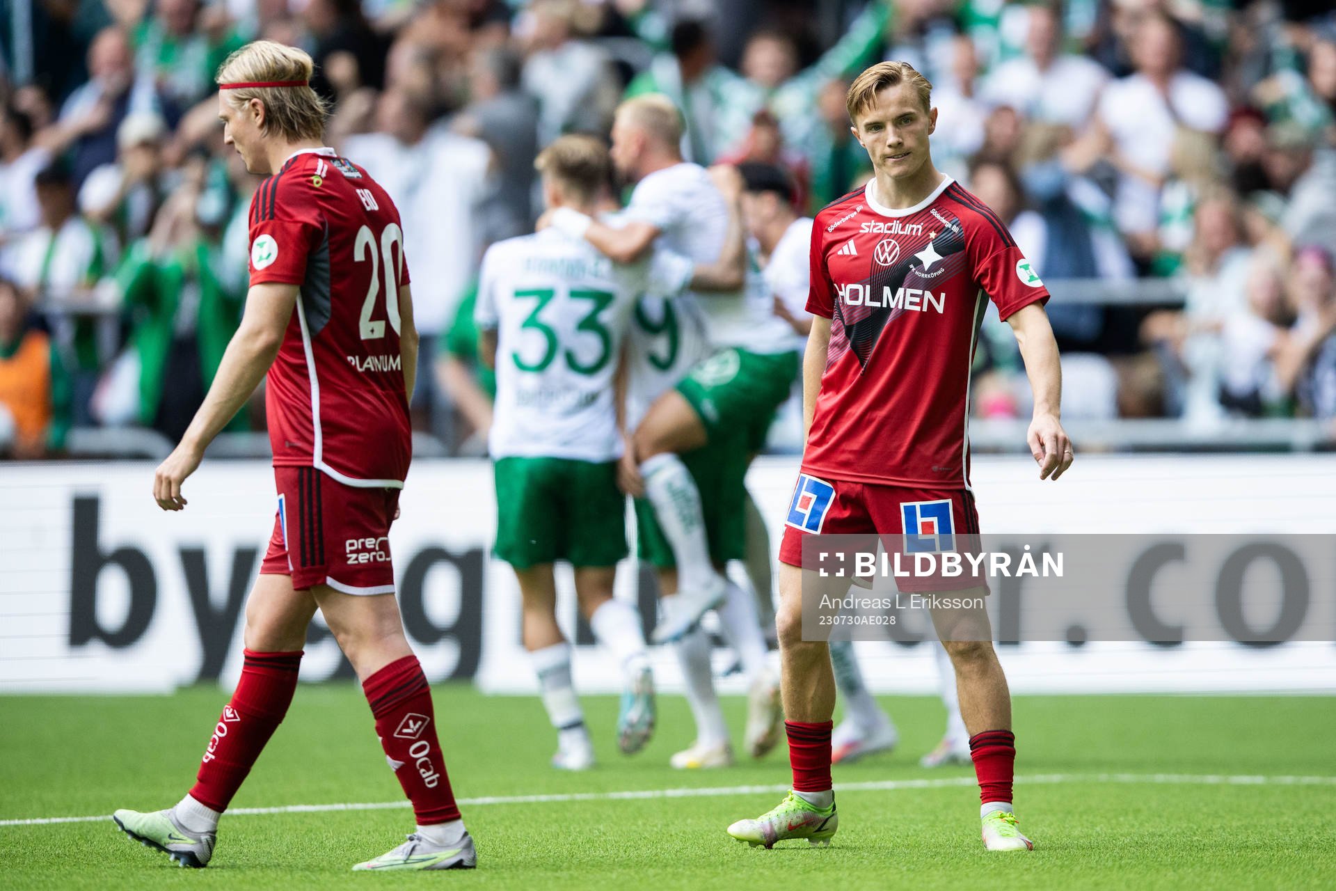 IFK Norrköpings Daniel Fritz Eid och Jacob Ortmark deppar
