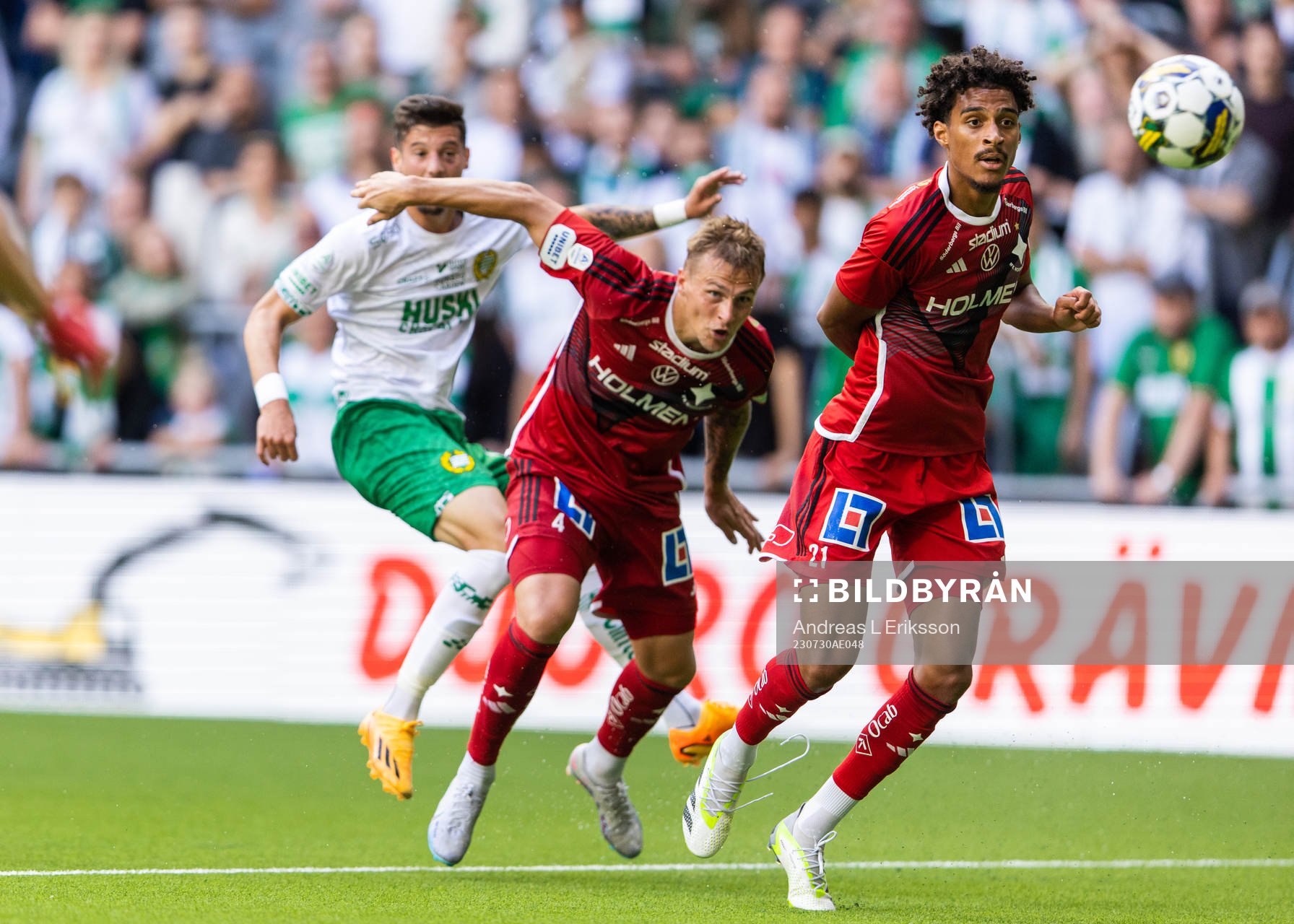 Hammarbys Viktor Djukanovic skjuter 2-1 för Hammarbys