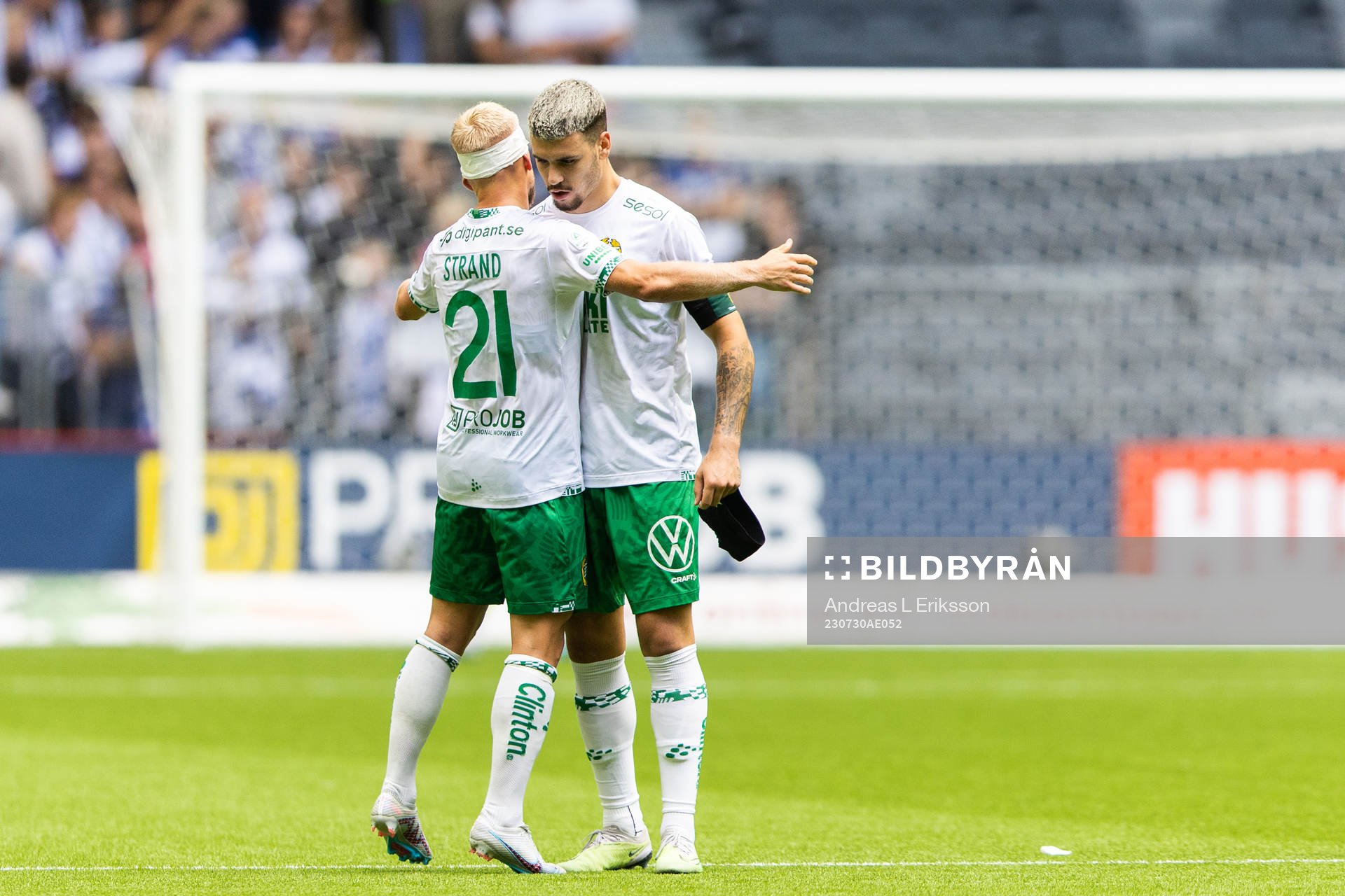 Hammarbys Simon Strand och Edvin Kurtulus jublar