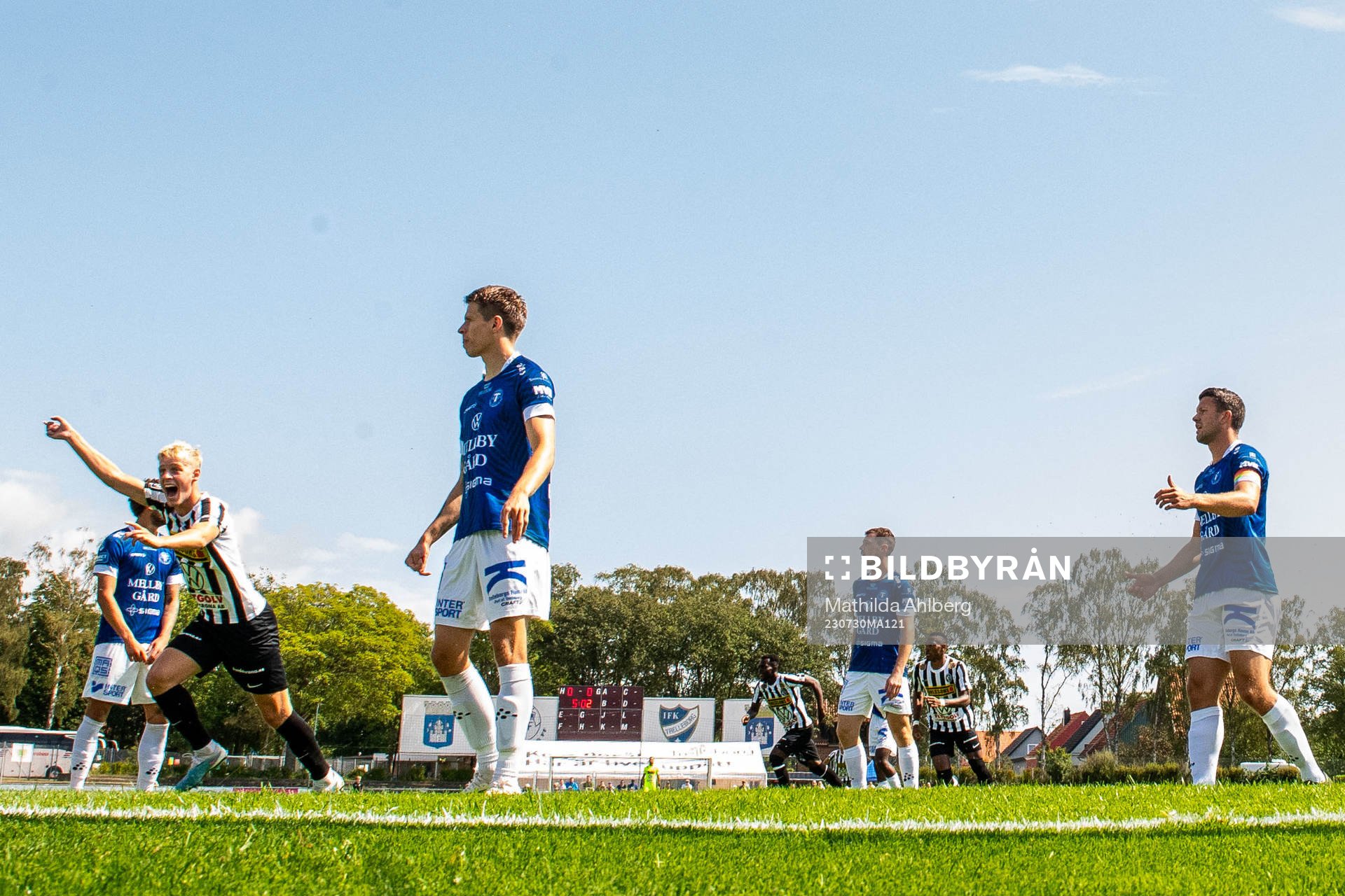 Trelleborgs Bödvar Bödvarsson och Mattias Andersson deppar