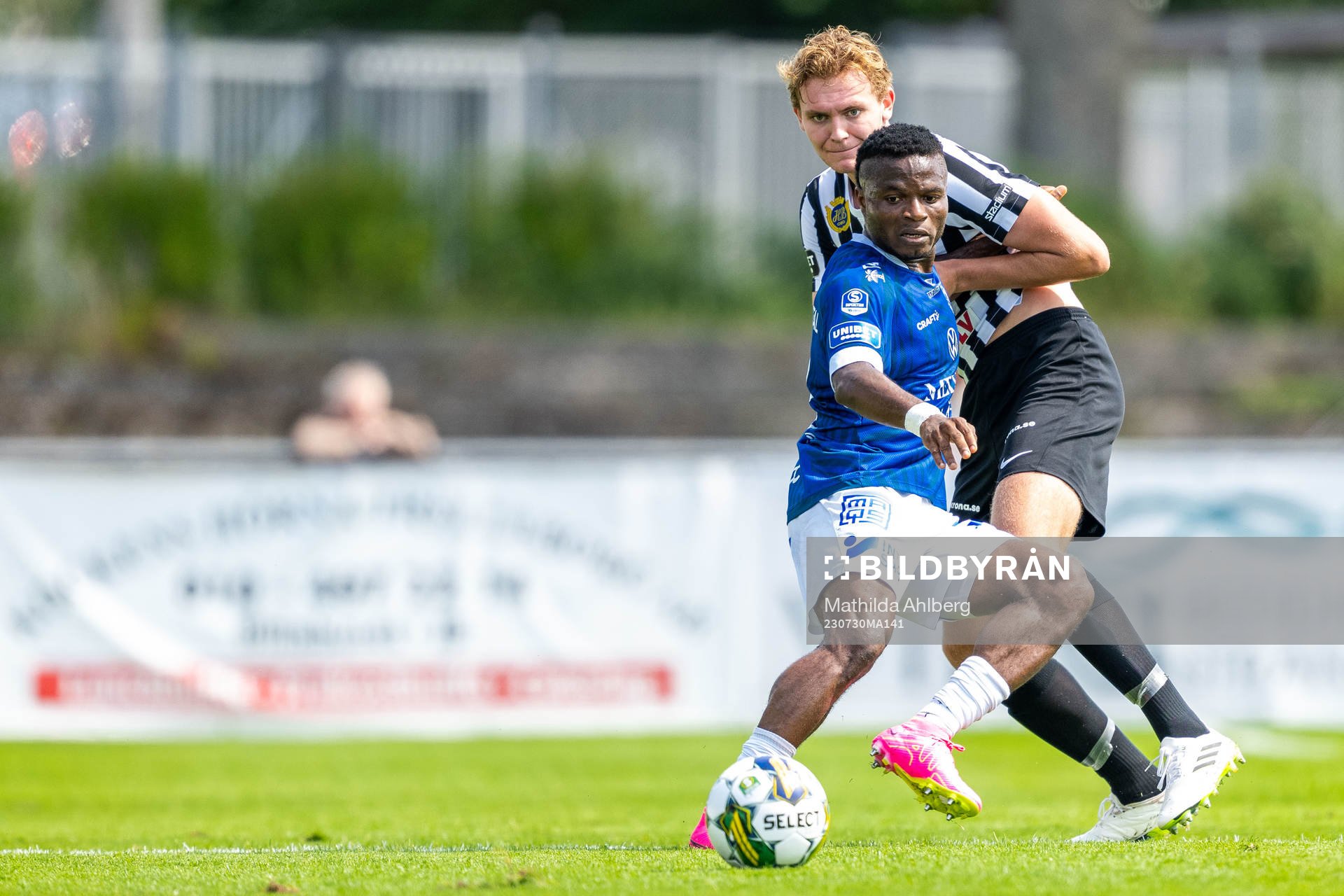 Landskronas Melker Jonsson och Trelleborgs Henry Offia