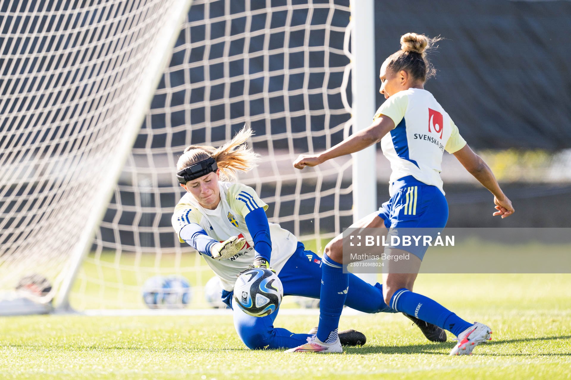Goalkeeper Tove Enblom and Madelen Janogy of the Swedish