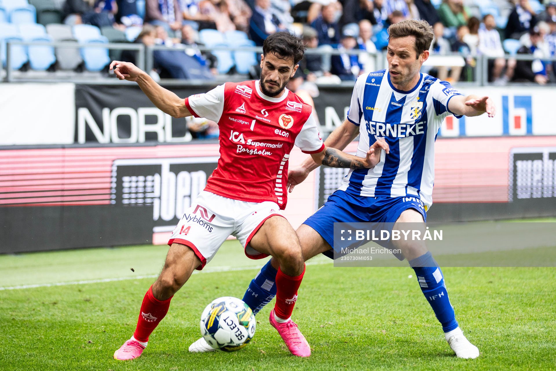 Kalmars Noah Shamoun och IFK Göteborgs Emil Salomonsson